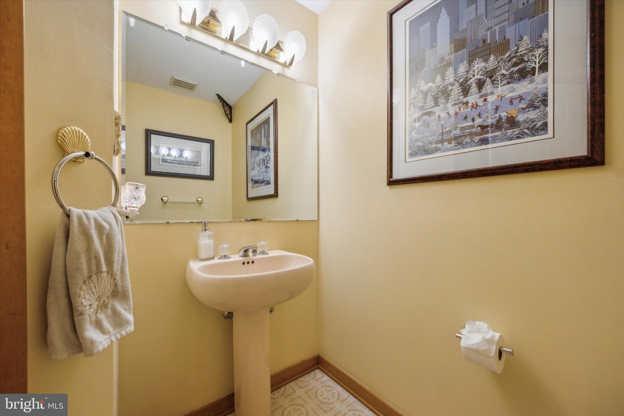 HAVERTOWN - Residential