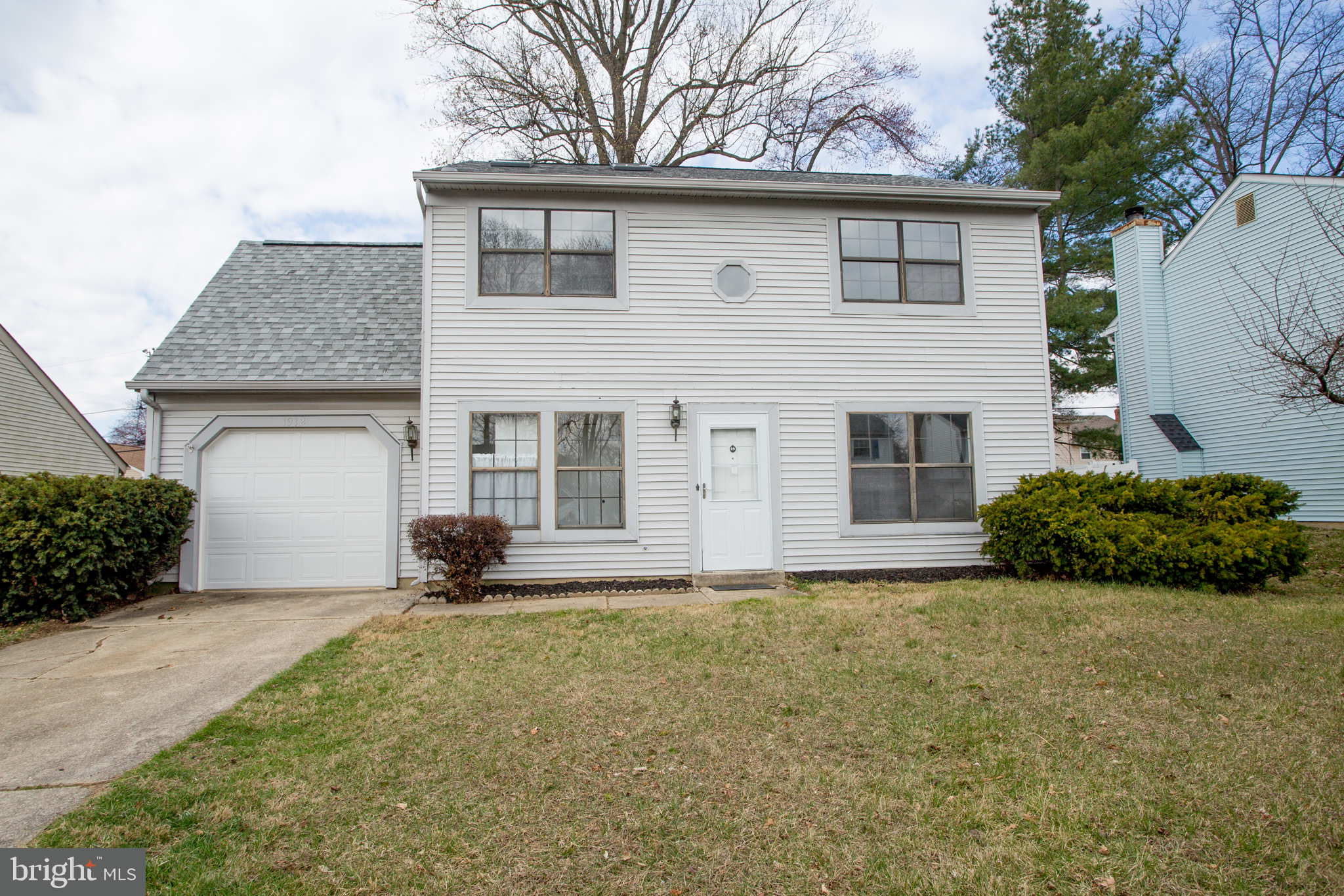 Welcome to this charming Colonial style home in ever desirable Woodmill Village. The property features 3 bedrooms and 2.1 bathrooms spread out over 2 levels/stories.  
As you enter, you will be greeted by a spacious interior with desirable features such as a breakfast area with a ceiling fan. Upstairs you will see a spacious primary bedroom with walk-in closet, primary bathroom with shower stall, ceiling fan and skylights. The home is equipped with central A/C for cooling and forced air heat. 
 
Our Woodmill home also has many recent updates. The most recent enhancements include fresh paint in garage, foyer, stairwell, and on deck! Fresh living room paint and new primary bedroom ceiling fan were added in March 2025. New roof was added in 2024. In 2022 updates included all new LVP flooring on 1st floor full and carpet on 2nd floor, fresh paint, new kitchen counters and cabinets. Appliances new in 2022 included range, microwave, and dishwasher. Some new toilets were also installed in 2022. Near to banks, bus stops, and stores. Hoping this wonderful home is what you're looking for when touring! 
Don't miss out on the opportunity to own this home in a fantastic location !
