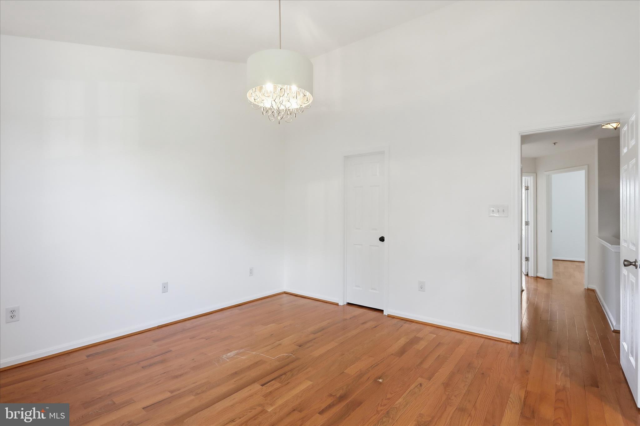 TASKERS CHANCE - Residential