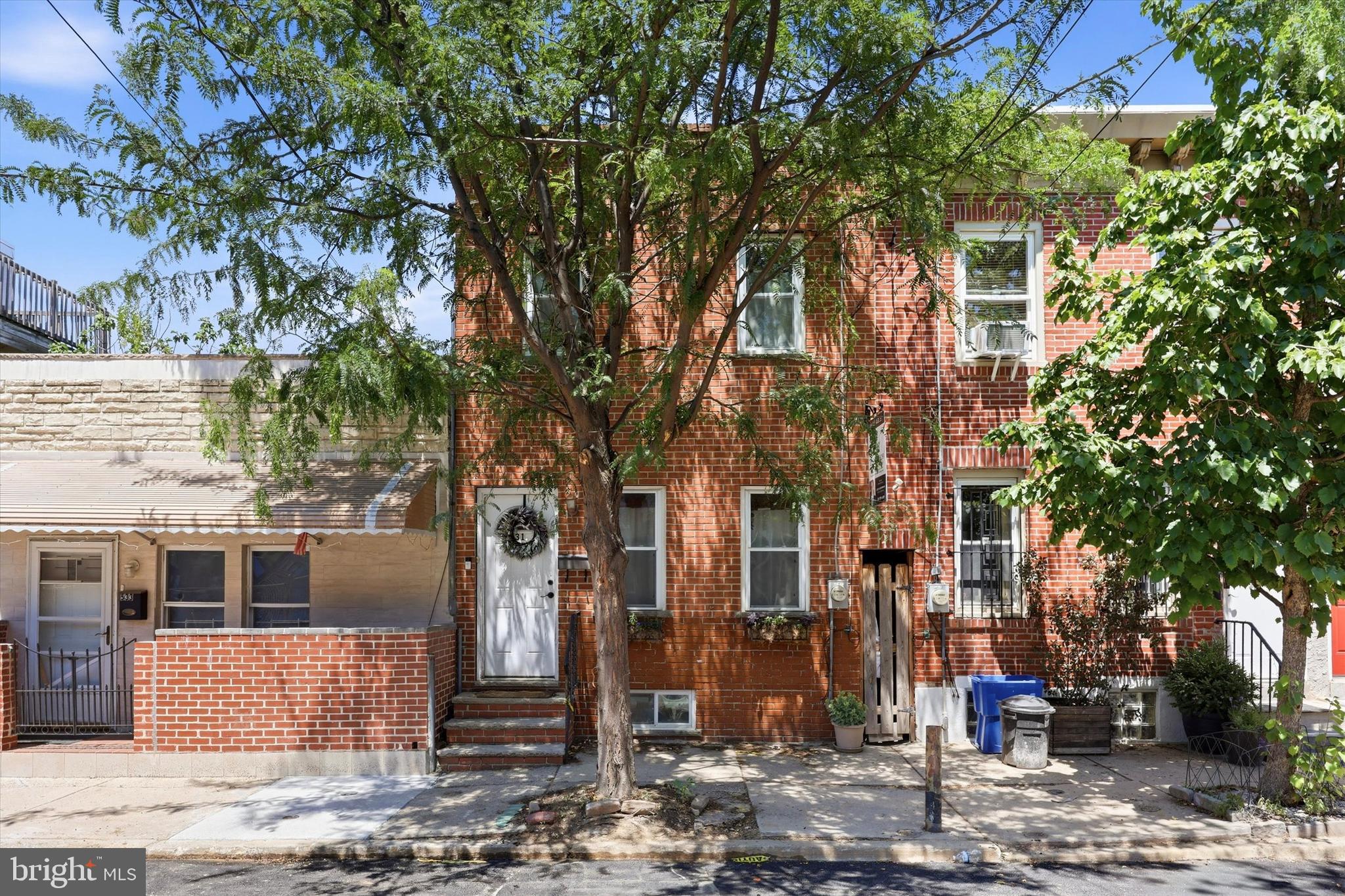 DICKINSON NARROWS - Residential