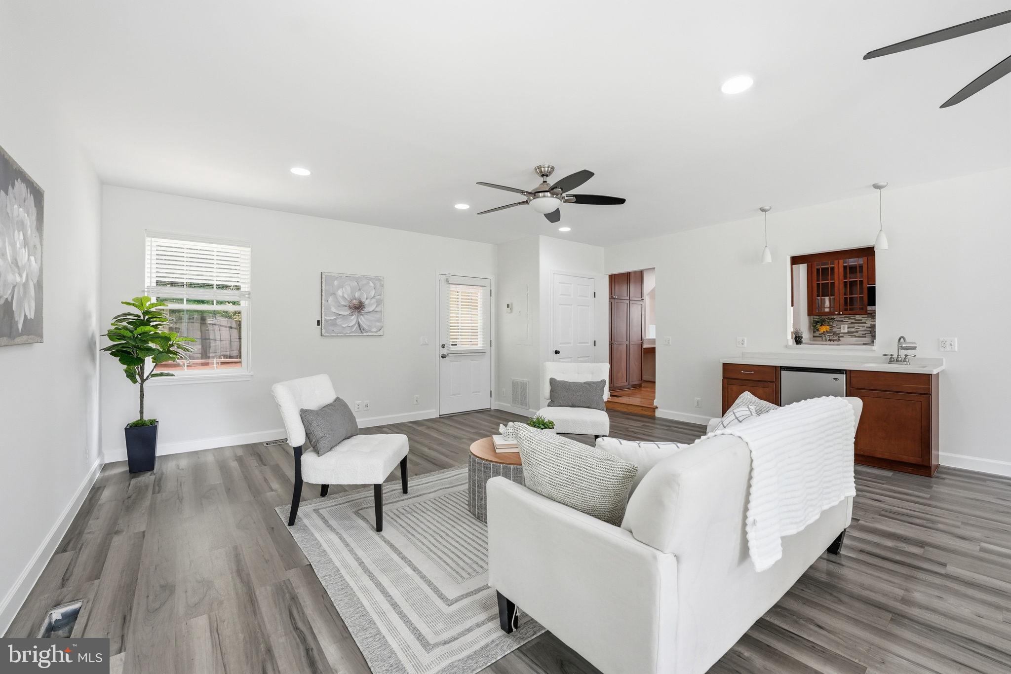 VIRGINIA COMMONS - Residential