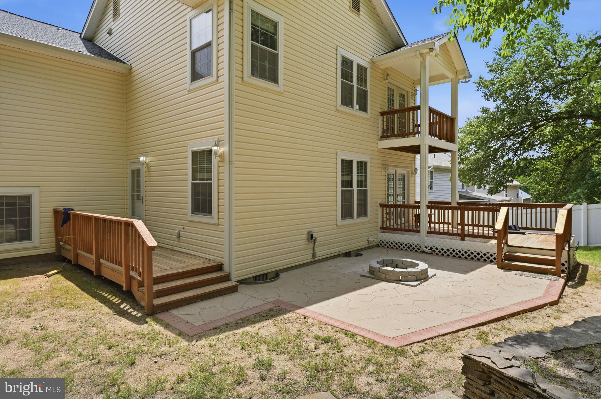 VIRGINIA COMMONS - Residential