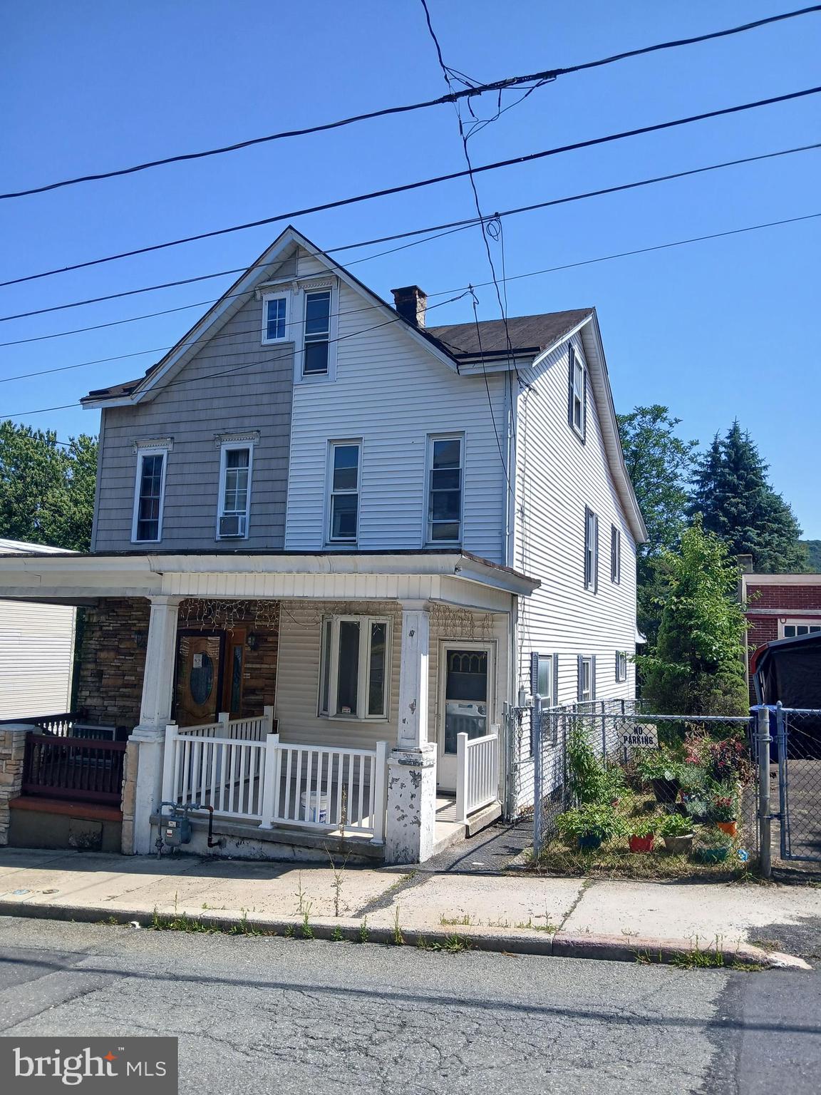POTTSVILLE - Residential