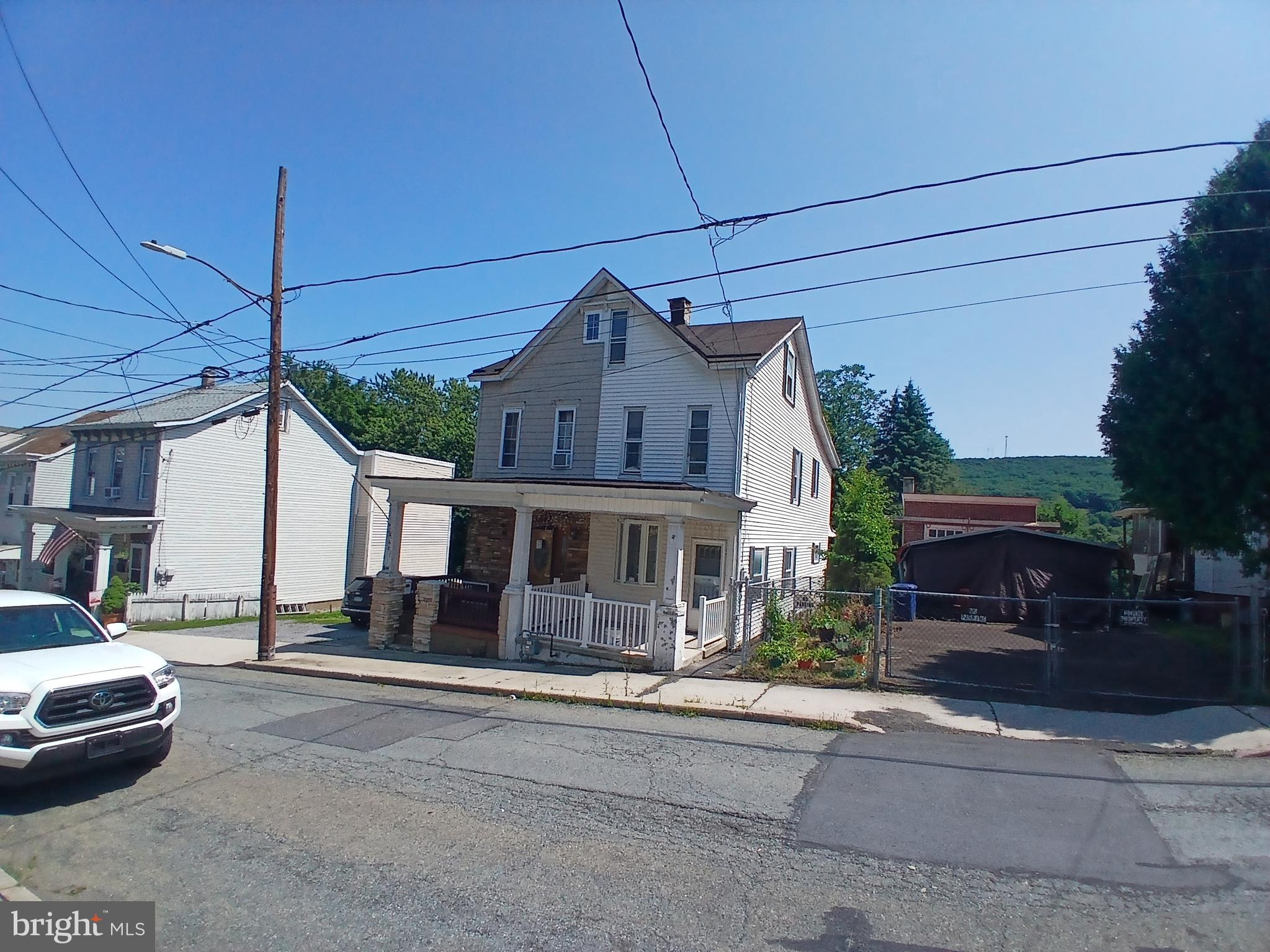 POTTSVILLE - Residential