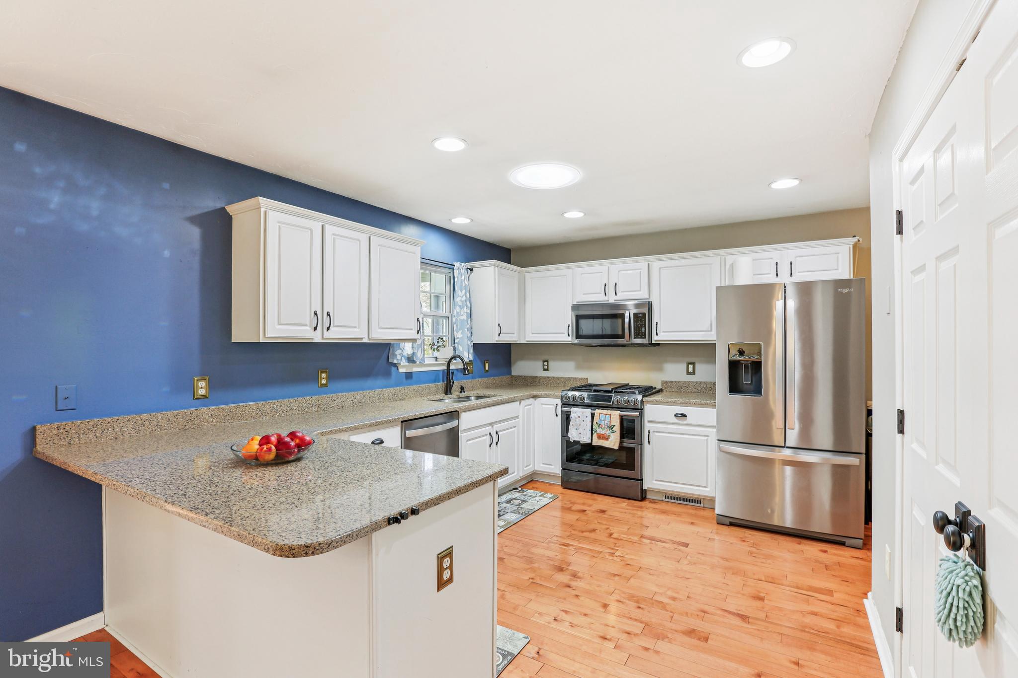 HICKORY RIDGE - Residential
