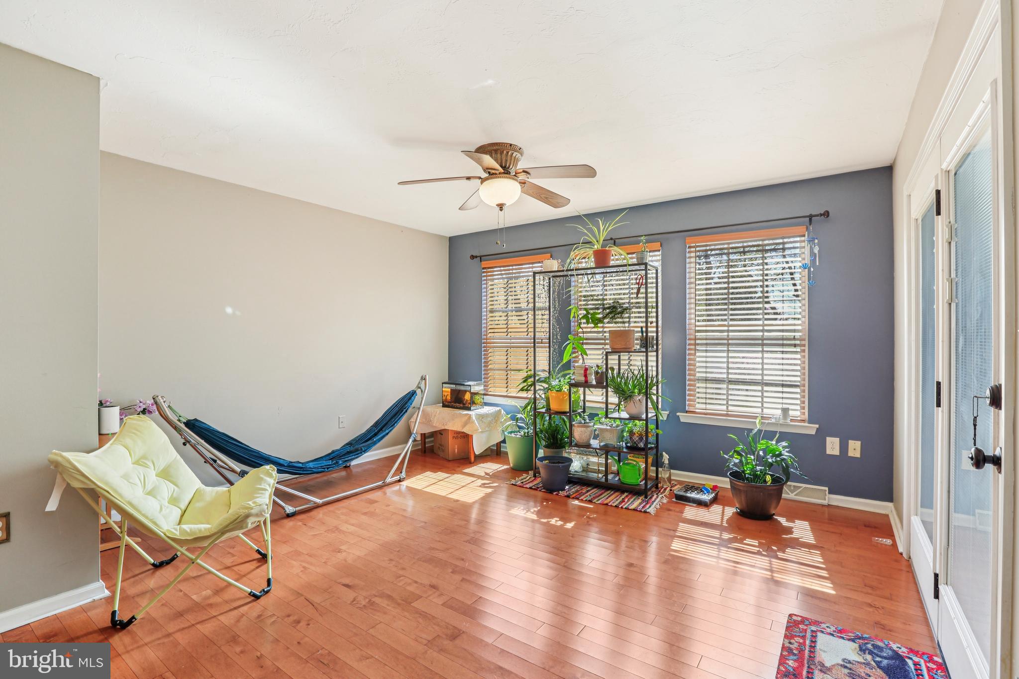 HICKORY RIDGE - Residential