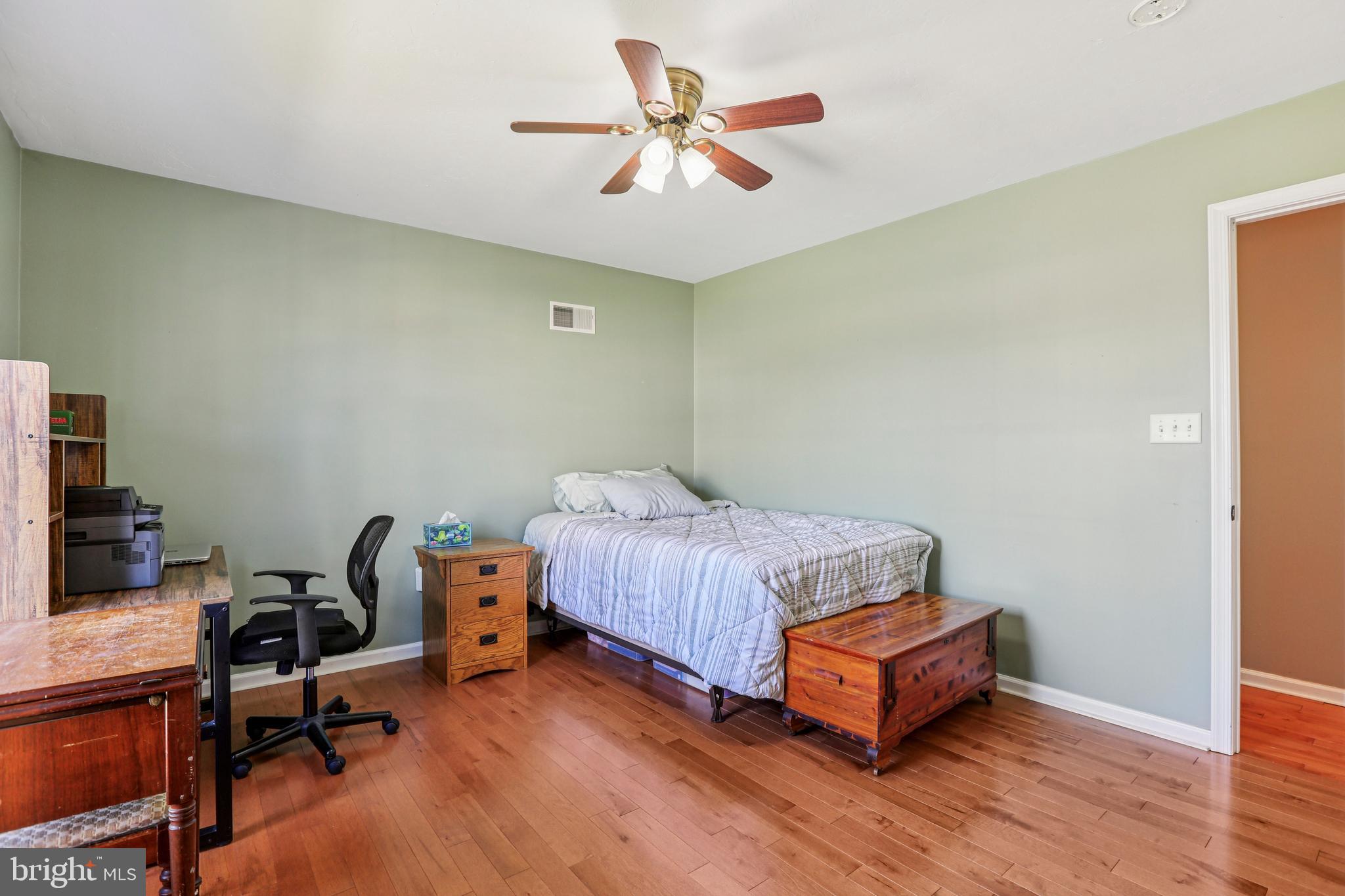 HICKORY RIDGE - Residential