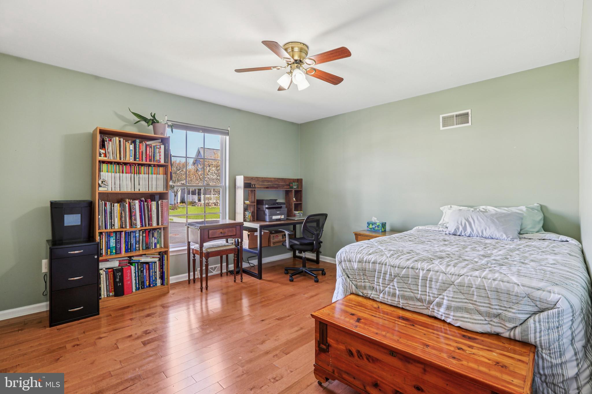 HICKORY RIDGE - Residential