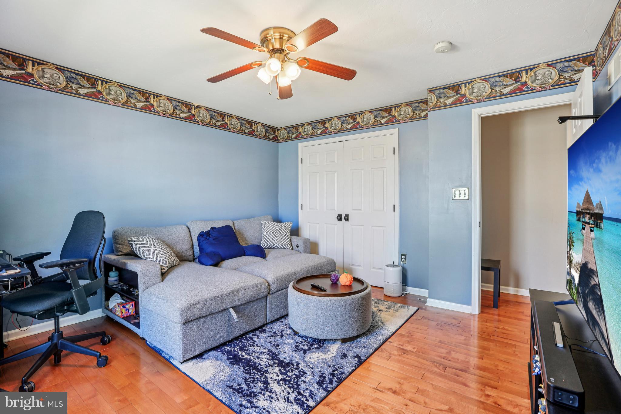 HICKORY RIDGE - Residential