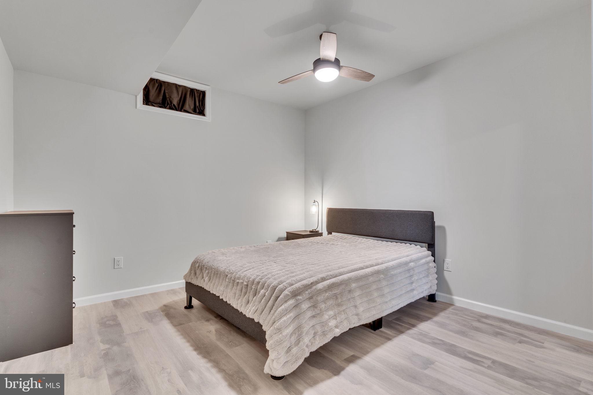 CLARK'S REST - Residential Lease