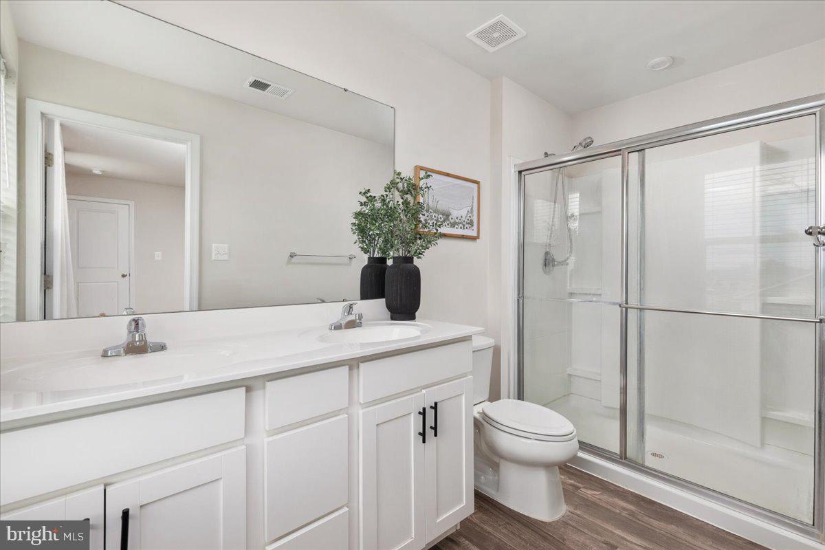 CHANDLERS GLEN - Residential