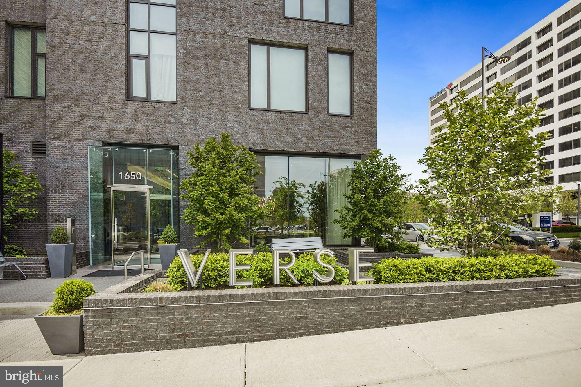 THE BORO TYSONS - Residential