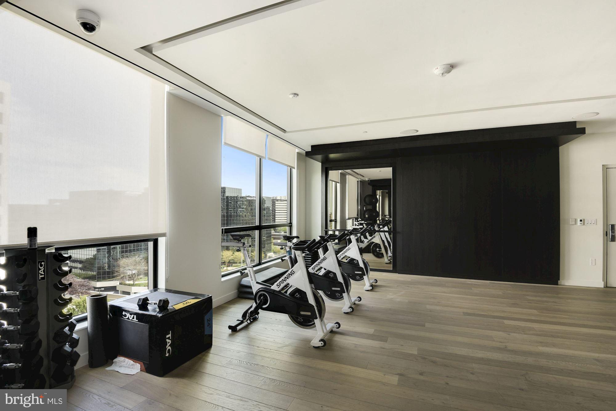 THE BORO TYSONS - Residential