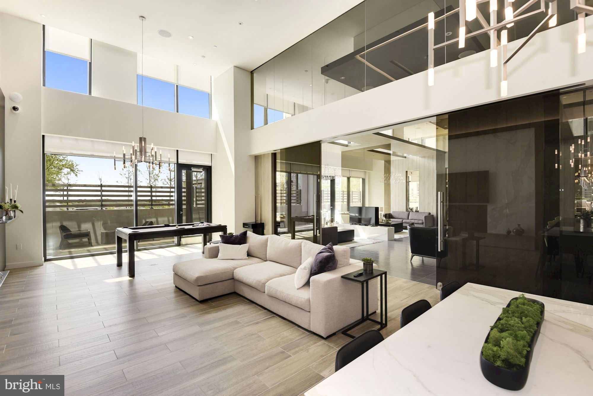 THE BORO TYSONS - Residential