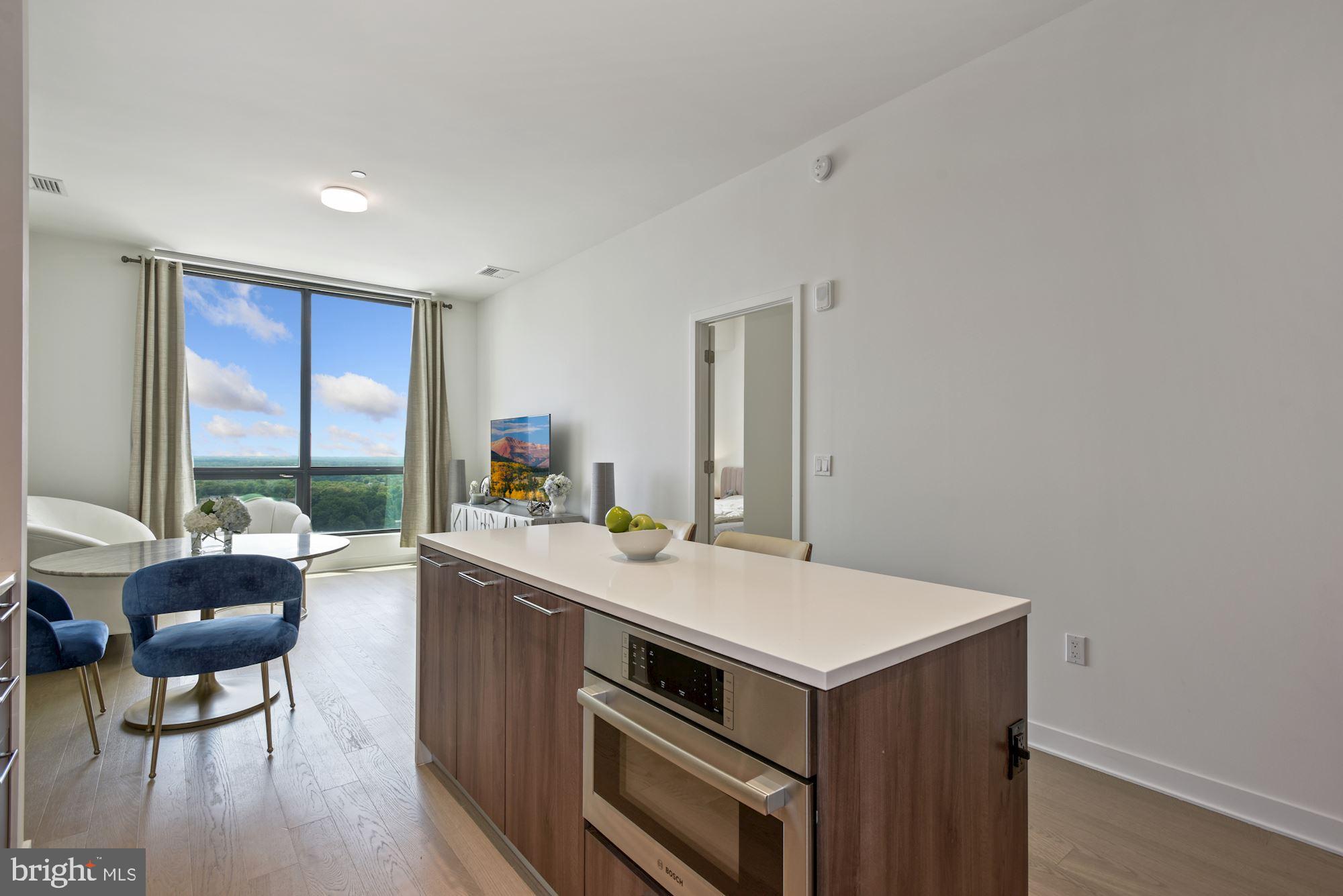 THE BORO TYSONS - Residential