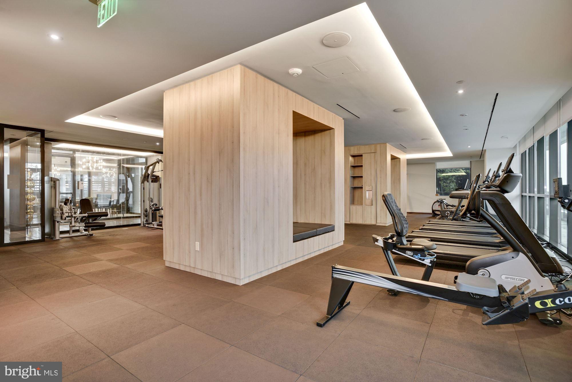 THE BORO TYSONS - Residential