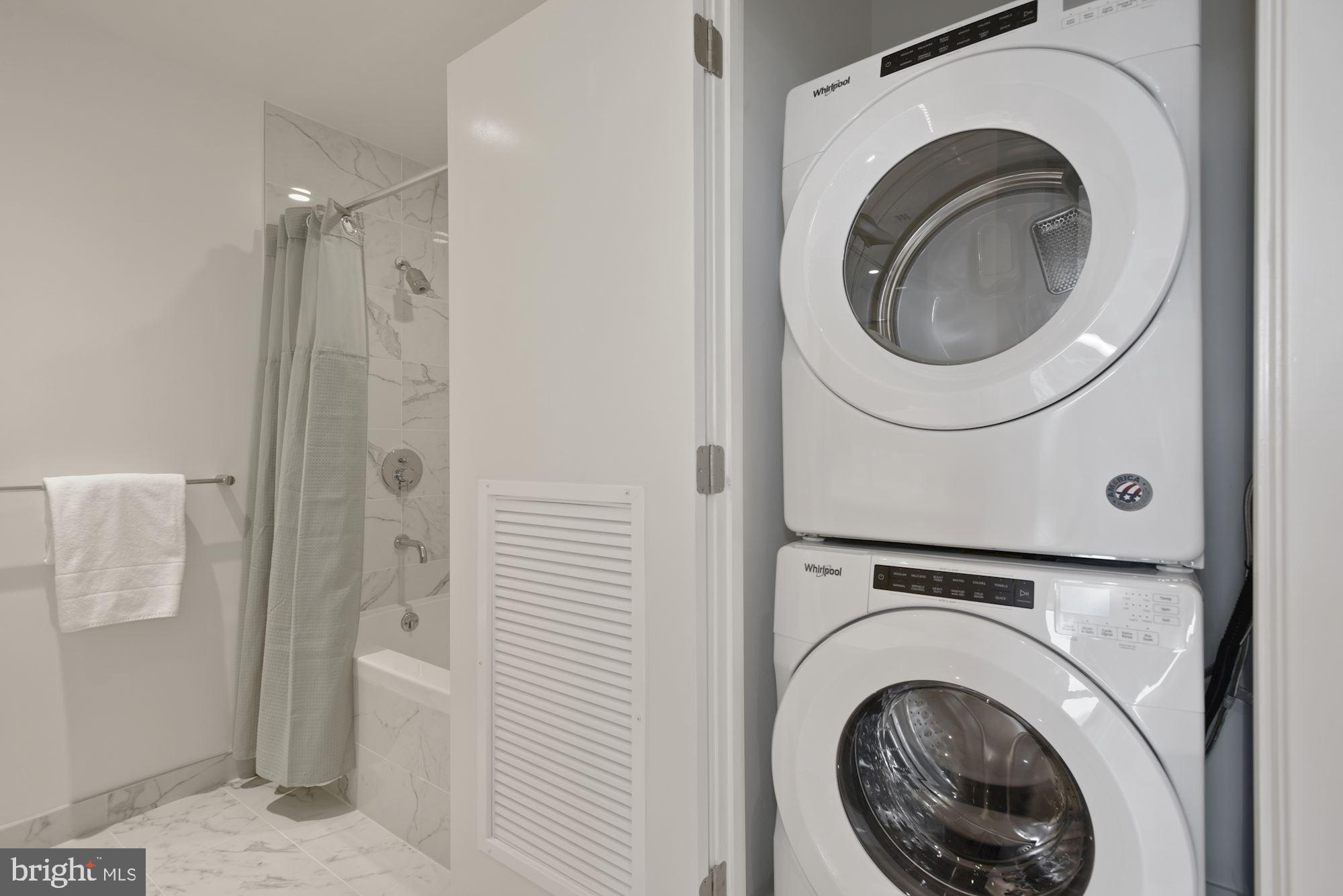 THE BORO TYSONS - Residential