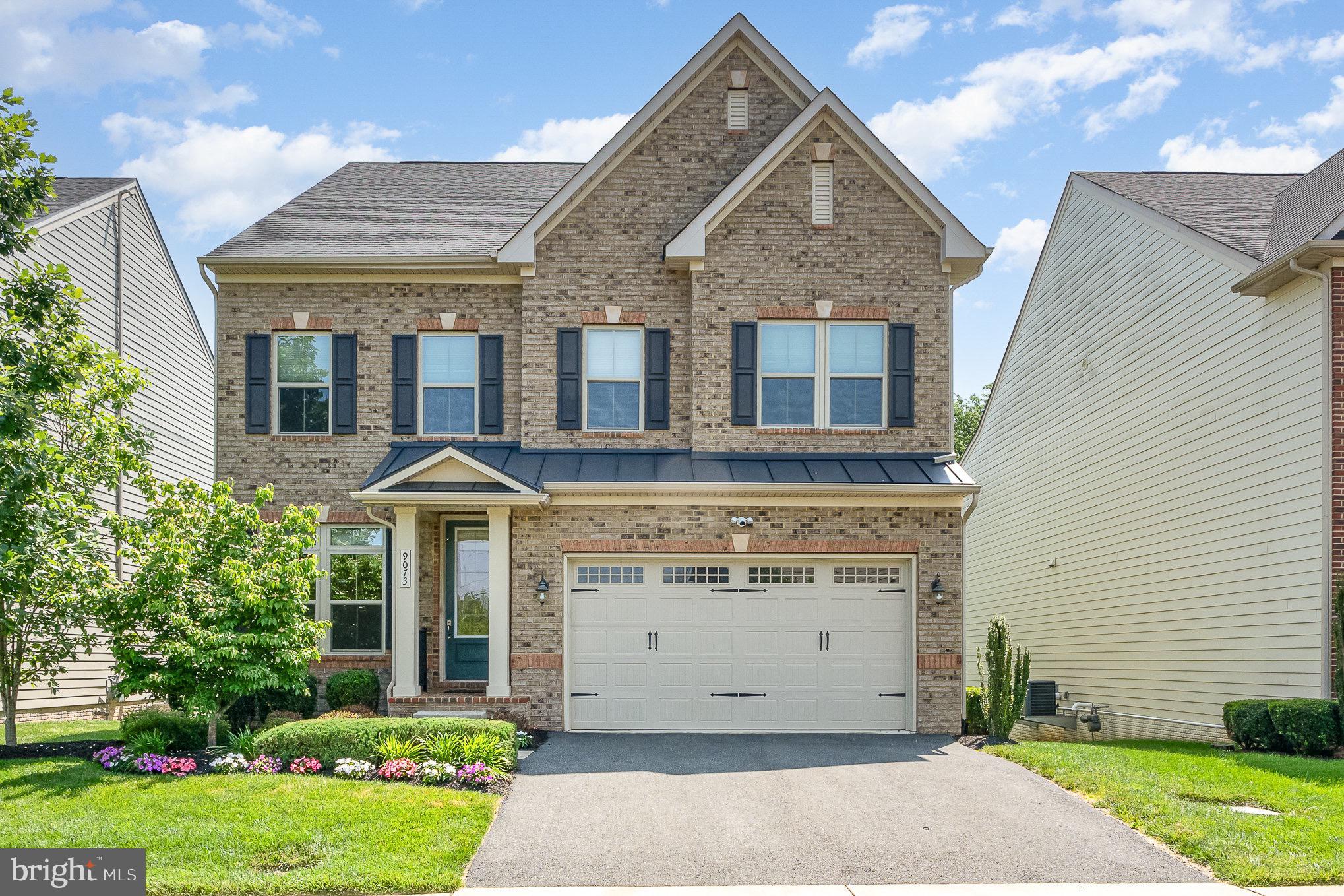 WOODSON SQUARE - Residential