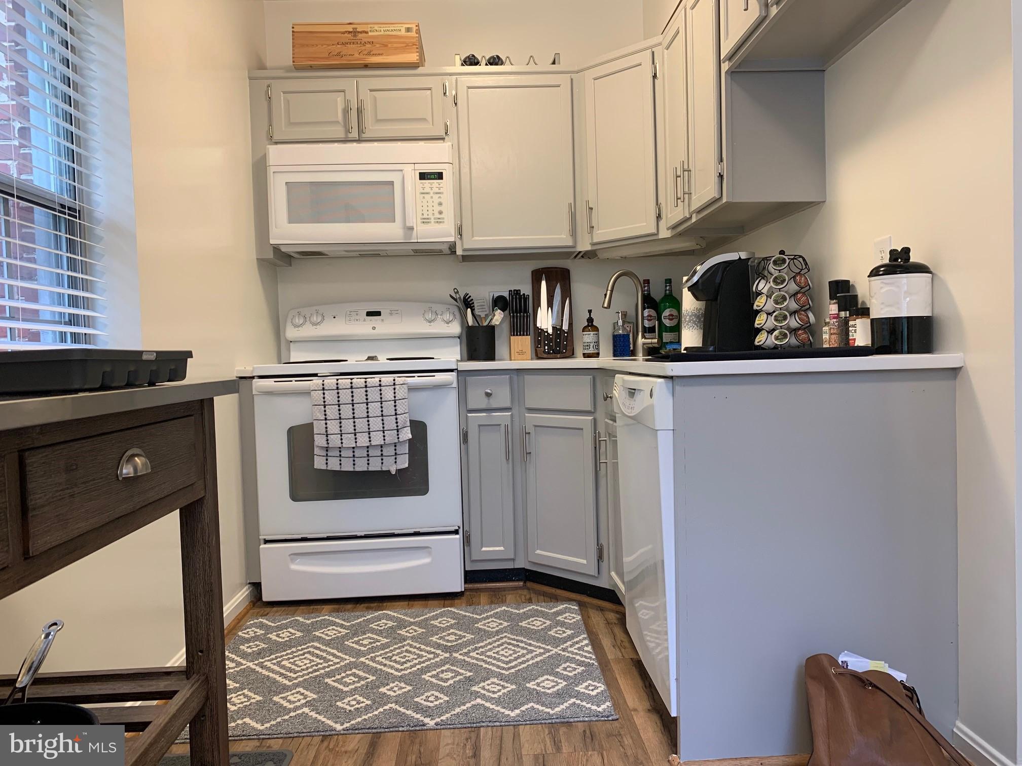 COLONIAL VILLAGE - Residential Lease