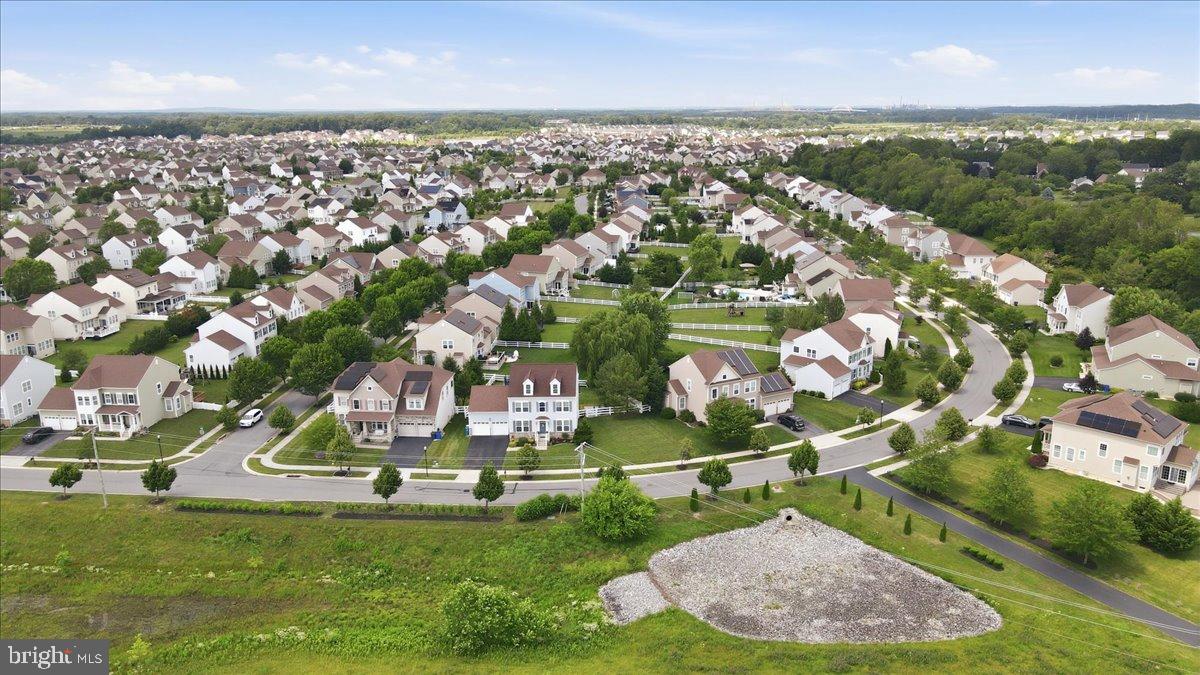 VILLAGE OF BAYBERRY - Residential