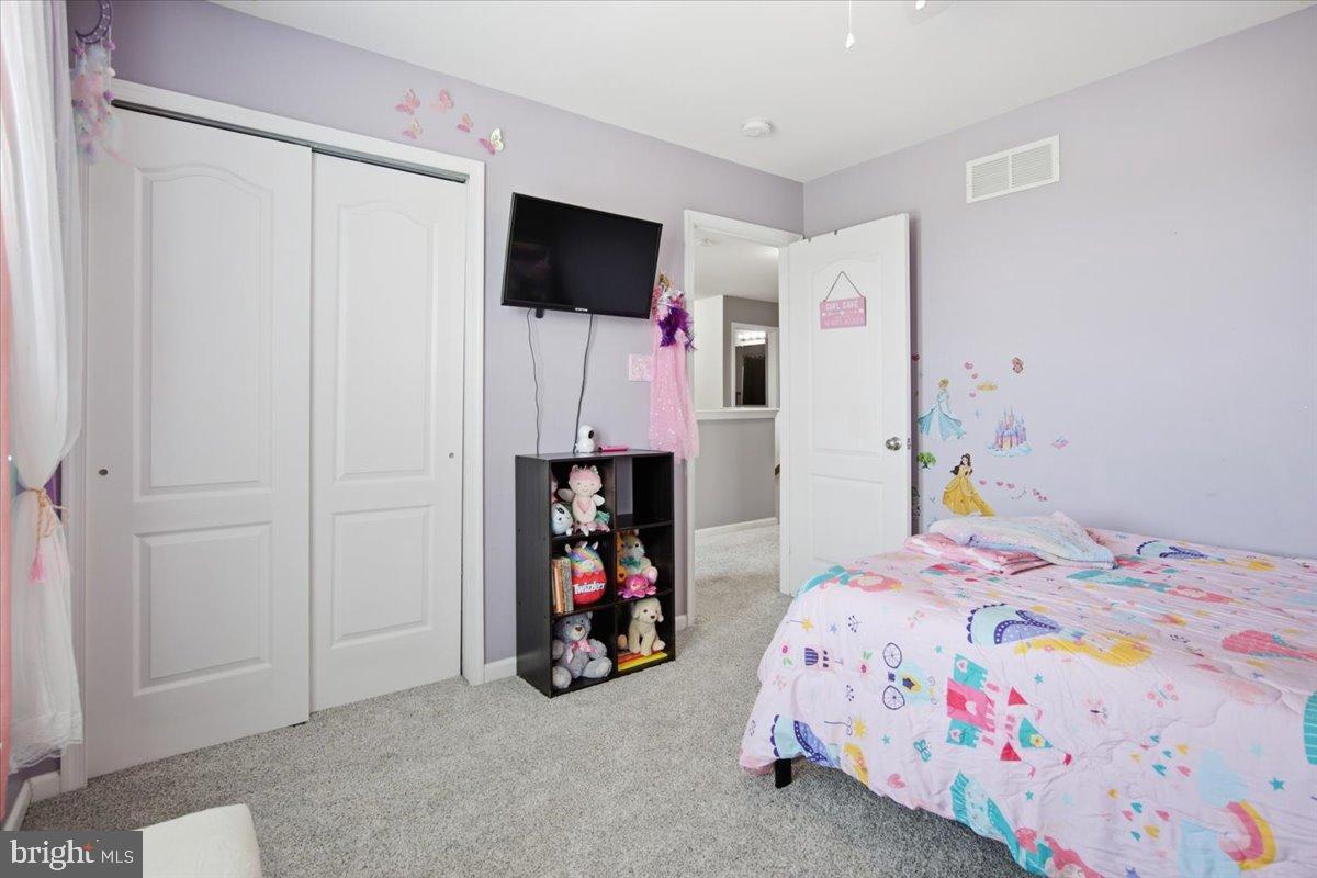 VILLAGE OF BAYBERRY - Residential