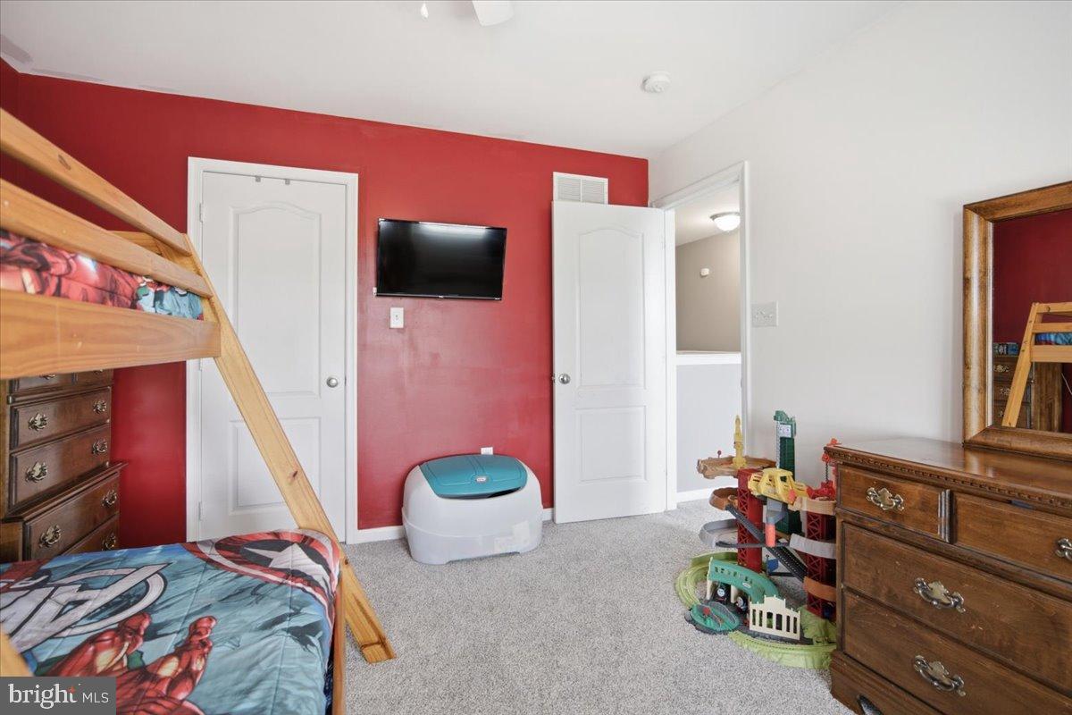 VILLAGE OF BAYBERRY - Residential