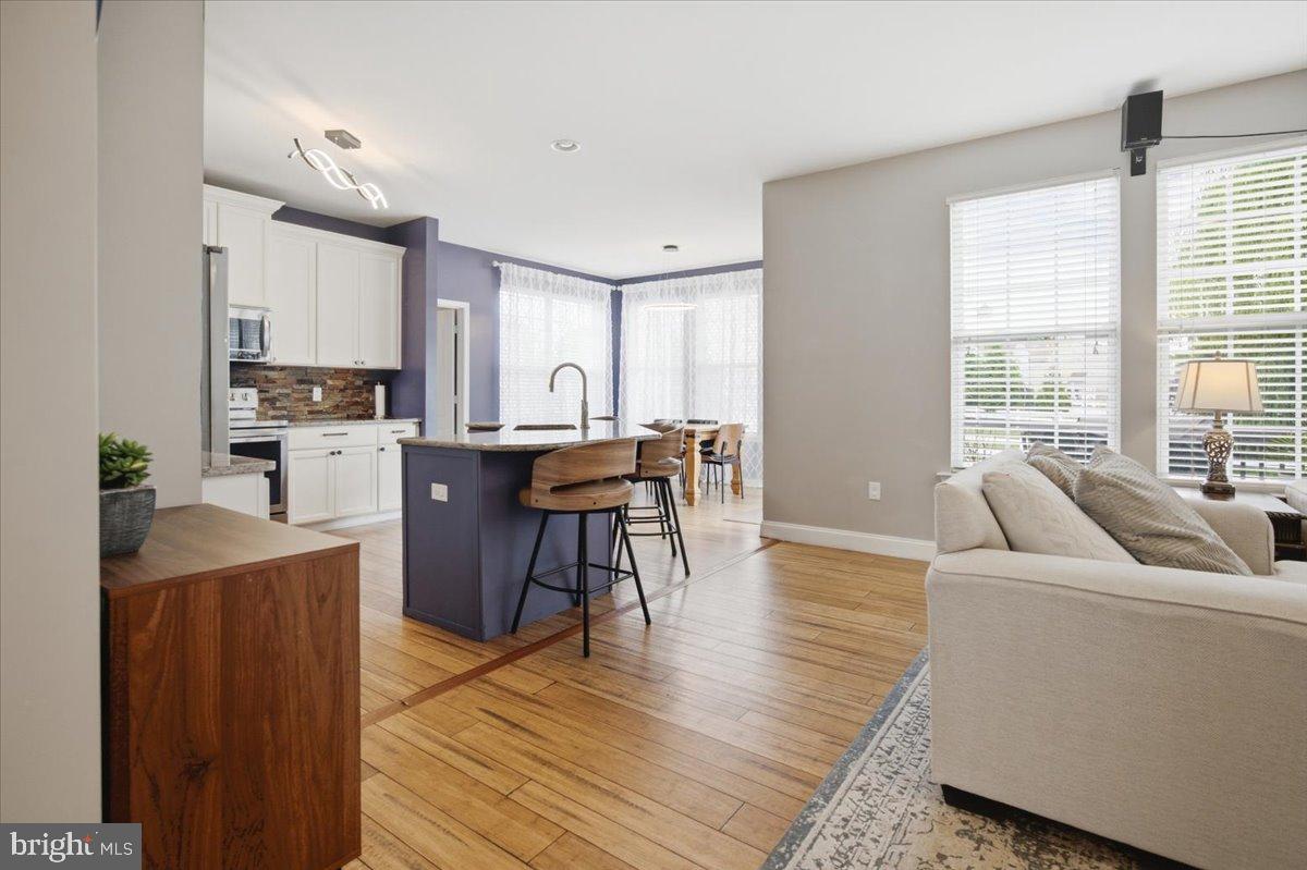 VILLAGE OF BAYBERRY - Residential