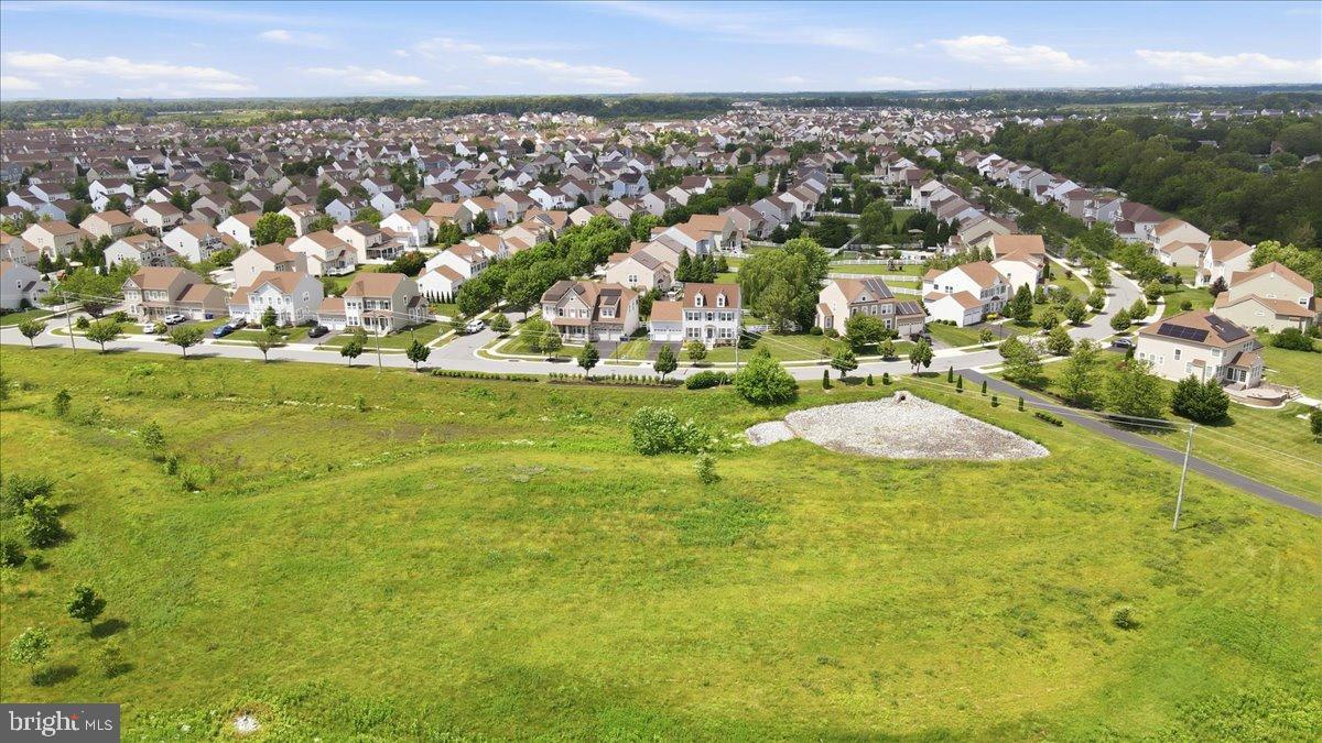 VILLAGE OF BAYBERRY - Residential
