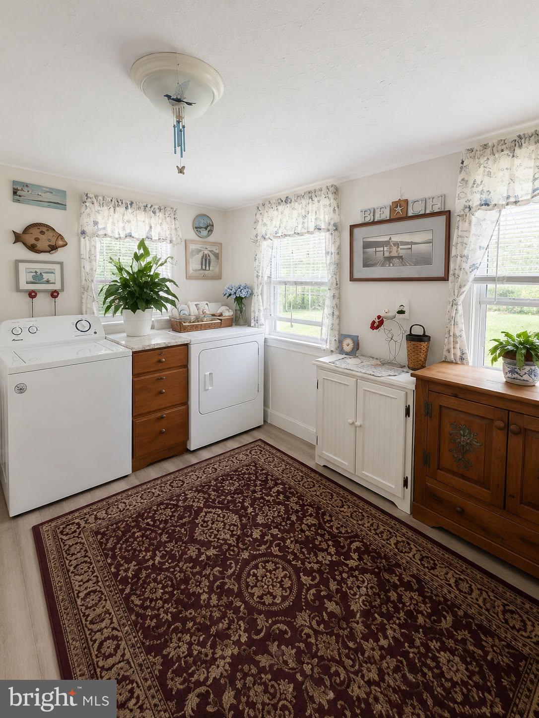 CARPENTERS POINT - Residential