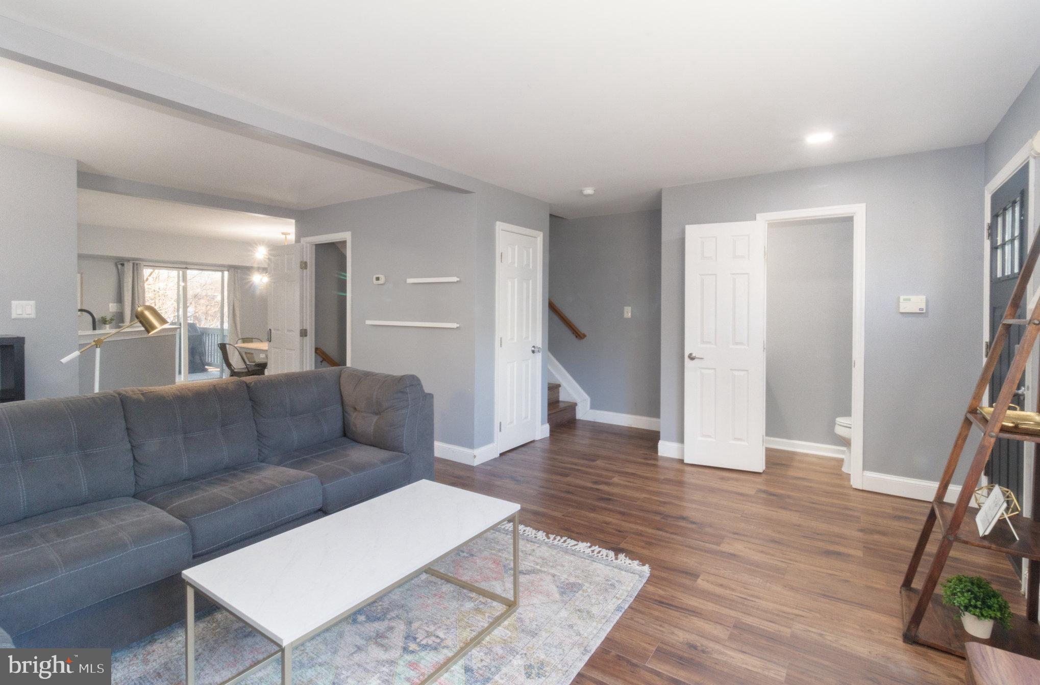 WAYSIDE VILLAGE - Residential