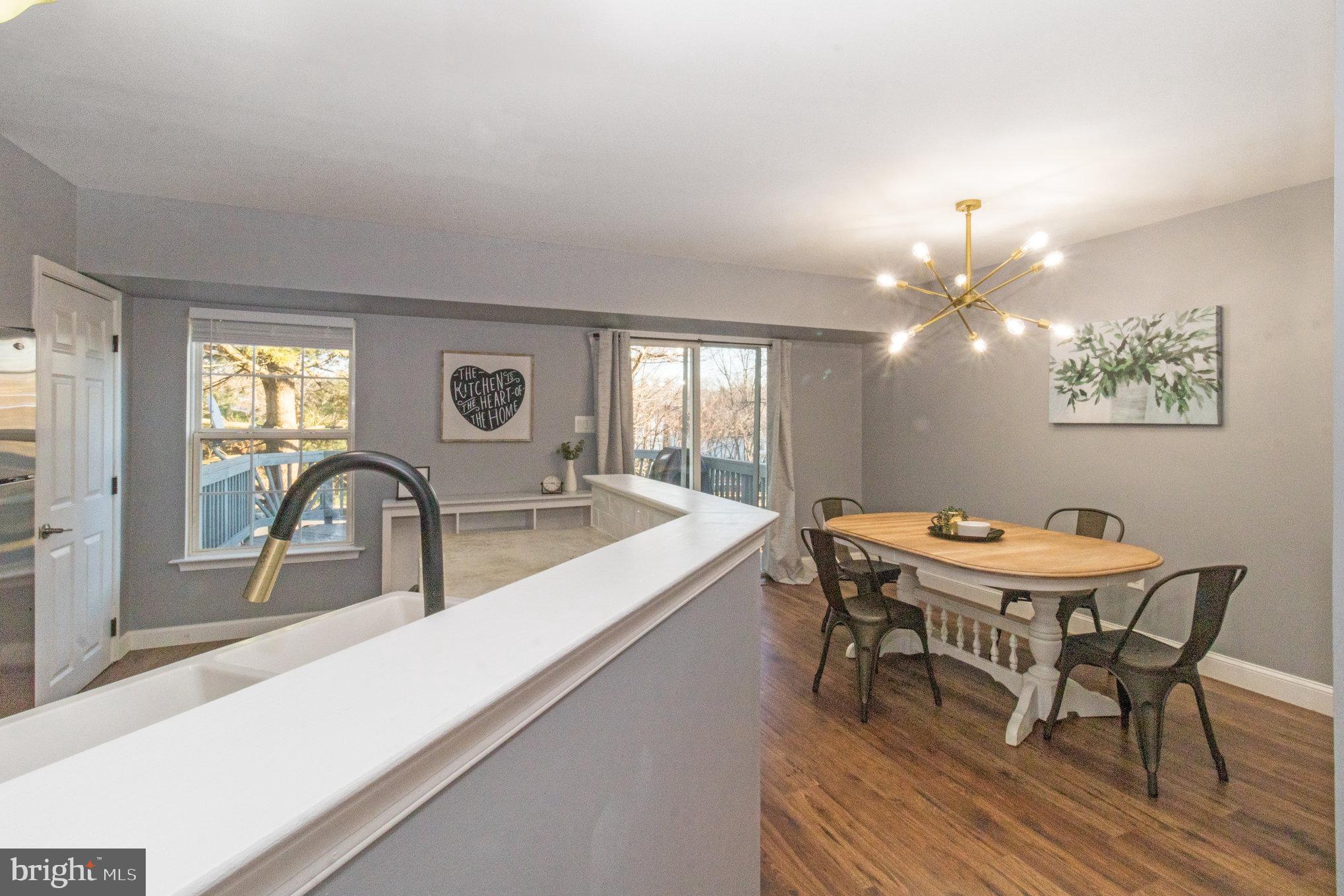 WAYSIDE VILLAGE - Residential