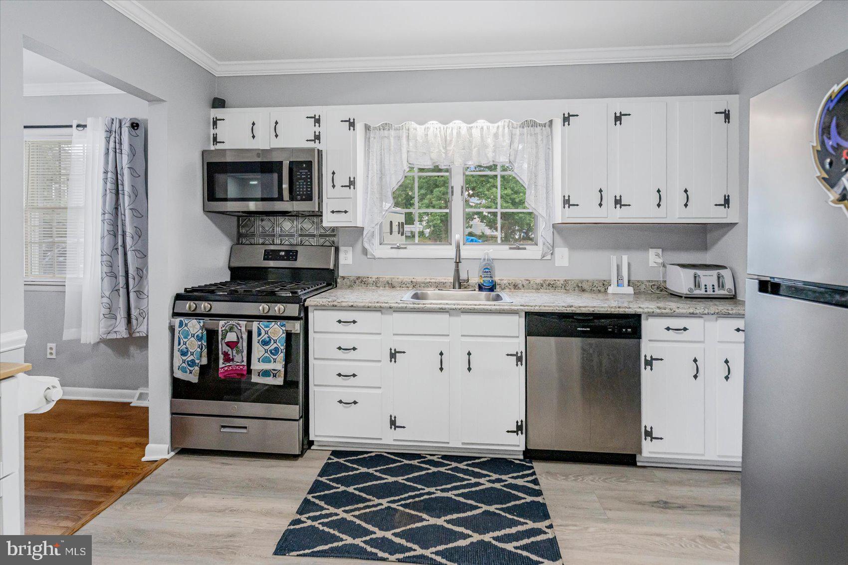 HARFORD HILLS - Residential