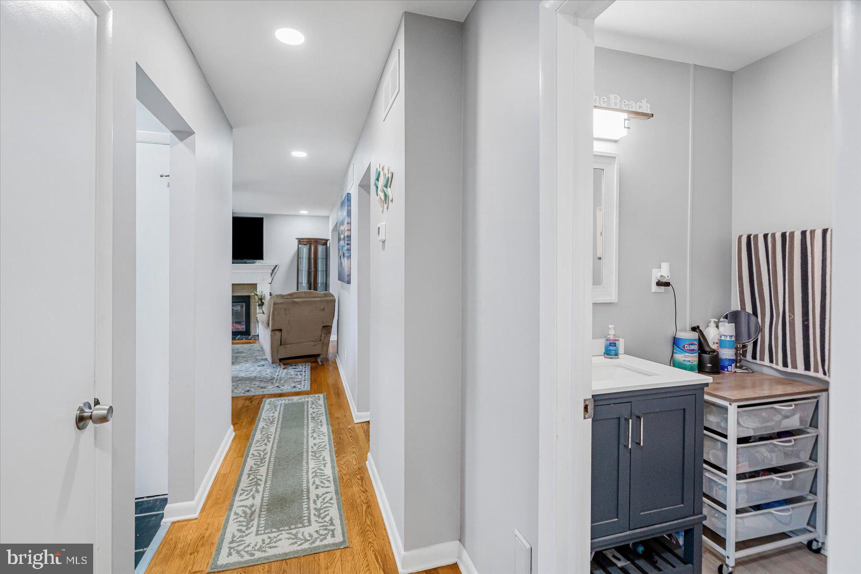 HARFORD HILLS - Residential