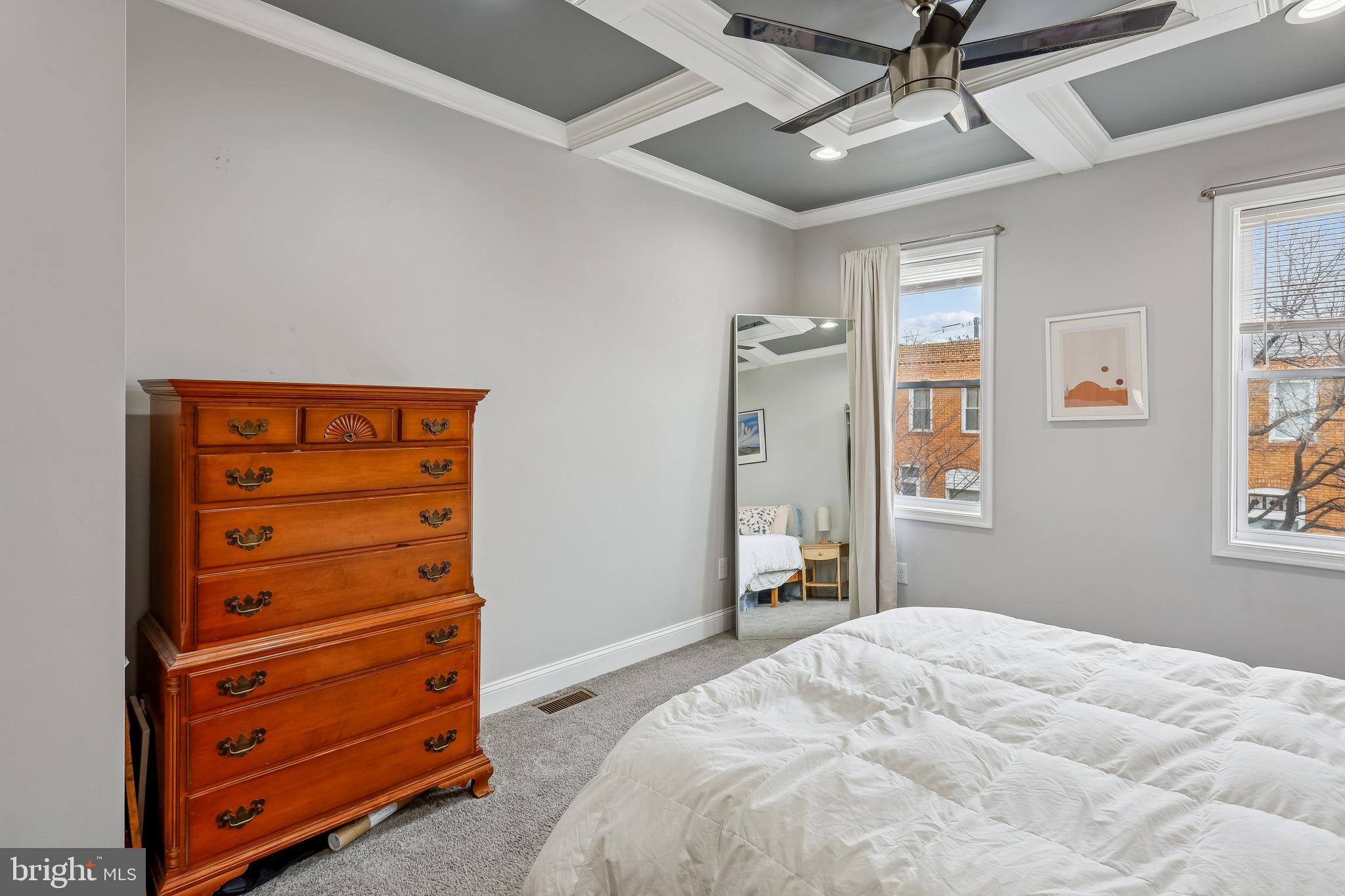 GREEKTOWN - Residential