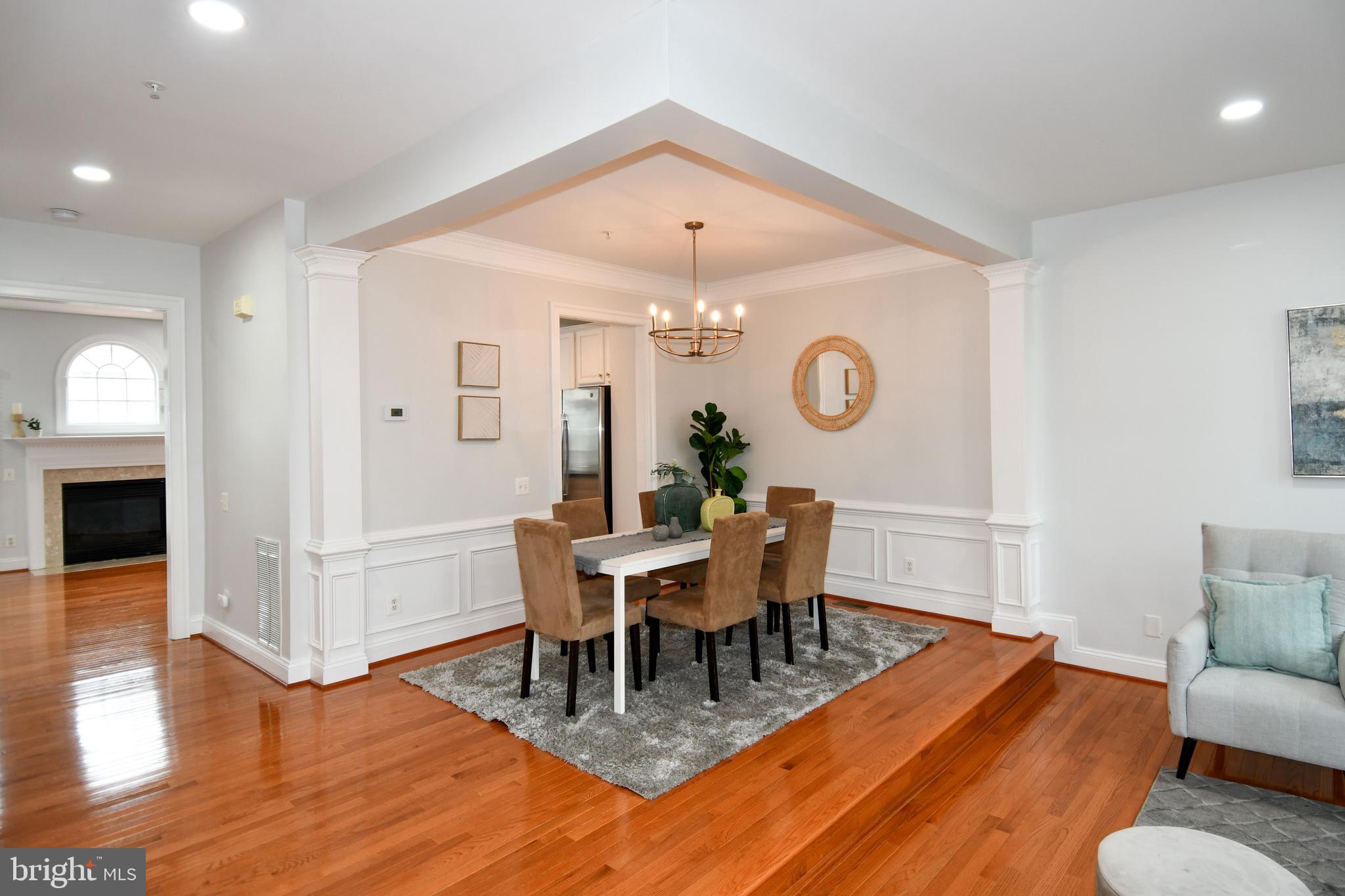 COUNTRY CREEK - Residential