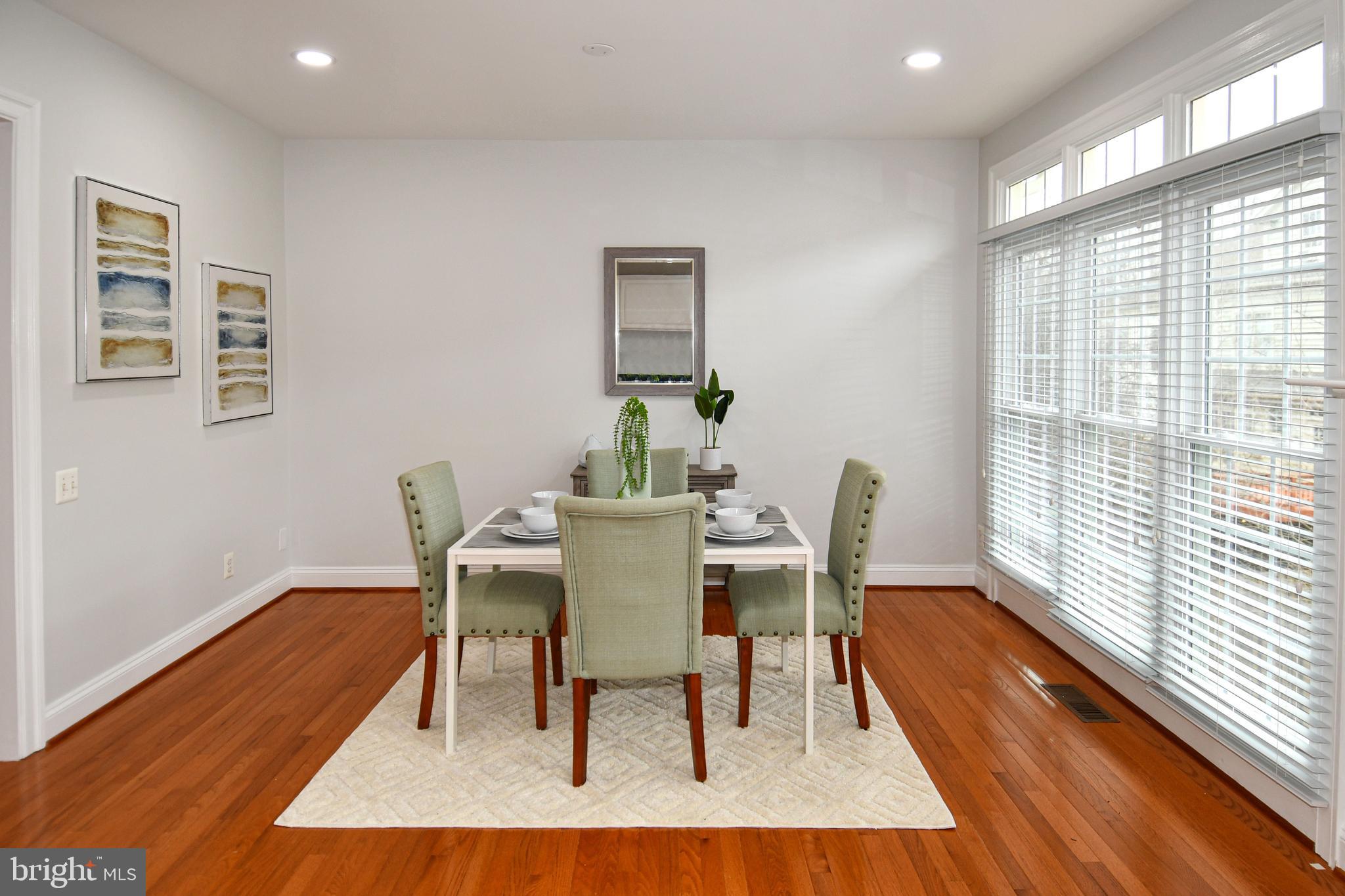 COUNTRY CREEK - Residential