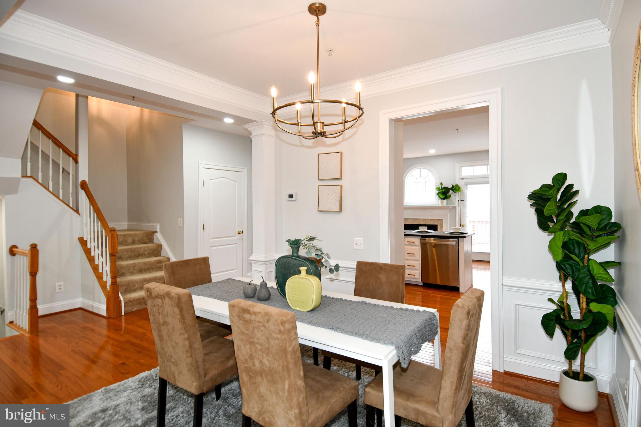 COUNTRY CREEK - Residential