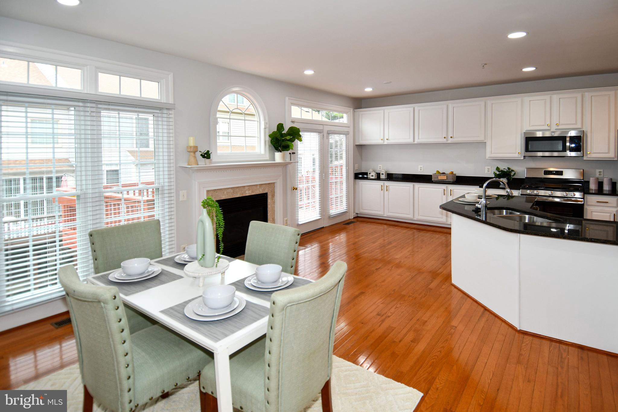 COUNTRY CREEK - Residential