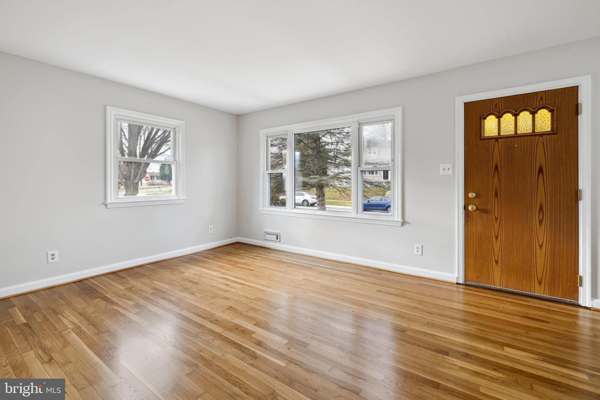 WHEATON WOODS - Residential