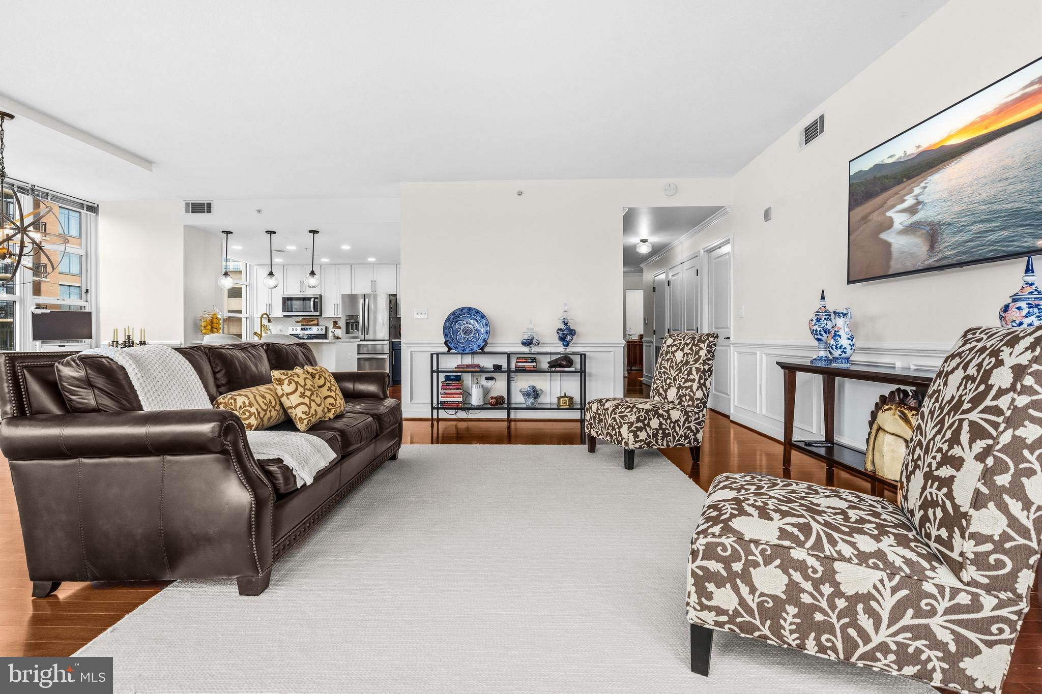 FLEET STREET CONDOMINIUMS - Residential