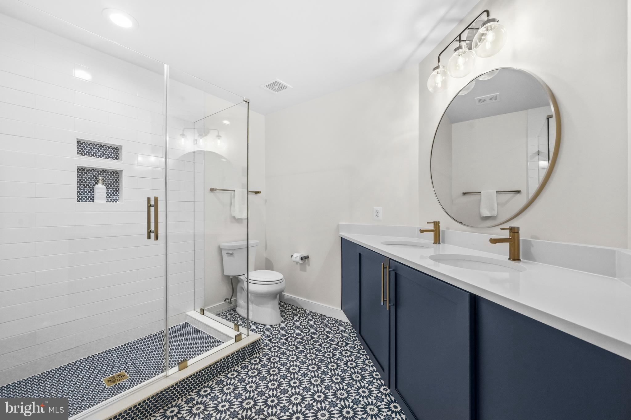 FLEET STREET CONDOMINIUMS - Residential