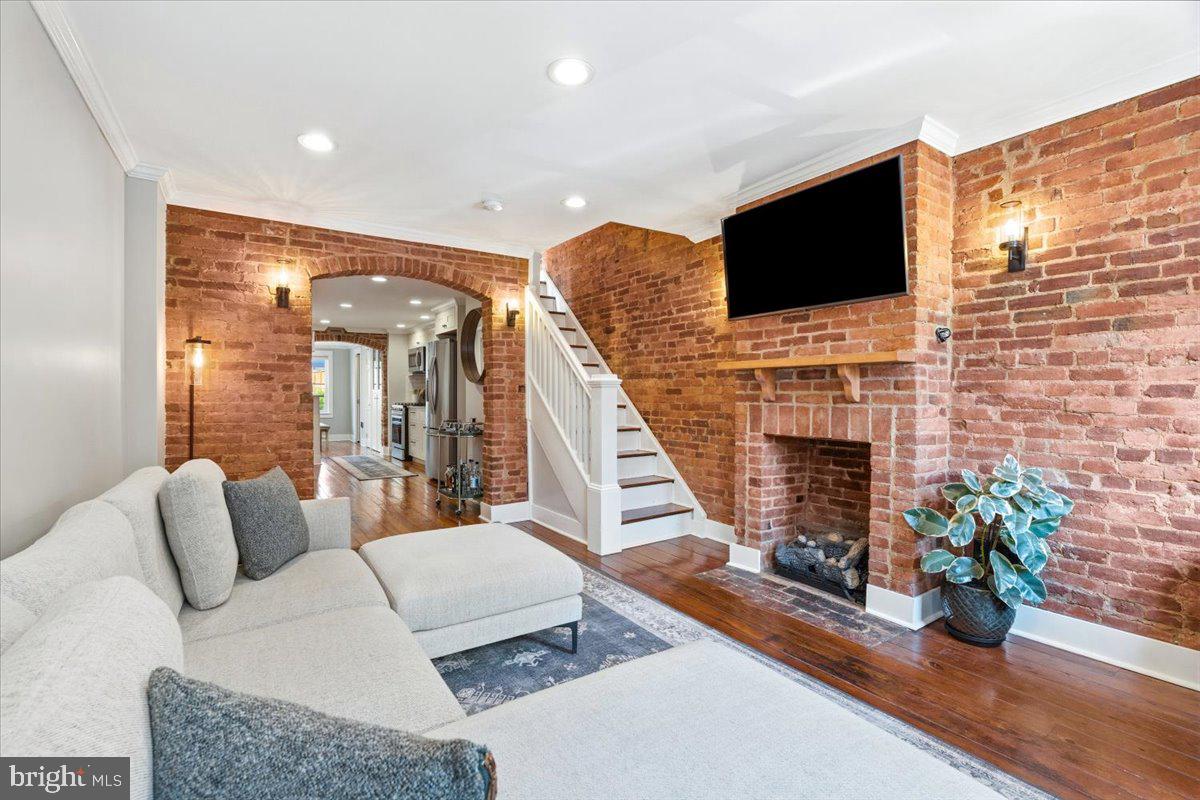 DOWNTOWN FREDERICK - Residential