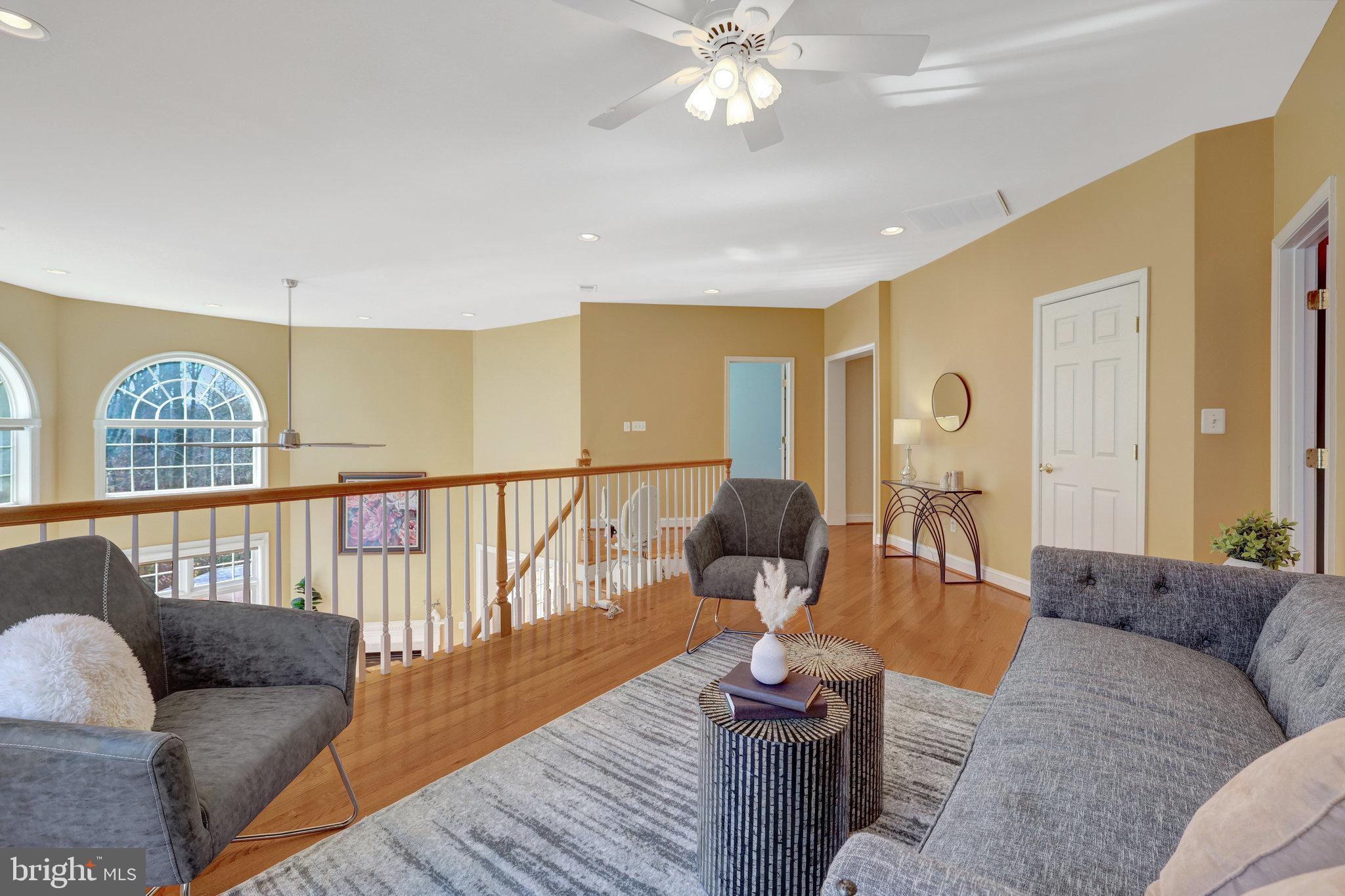 CEDAR CHASE - Residential