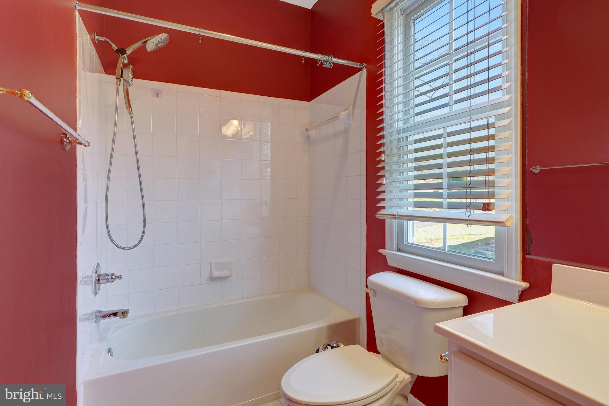 CEDAR CHASE - Residential