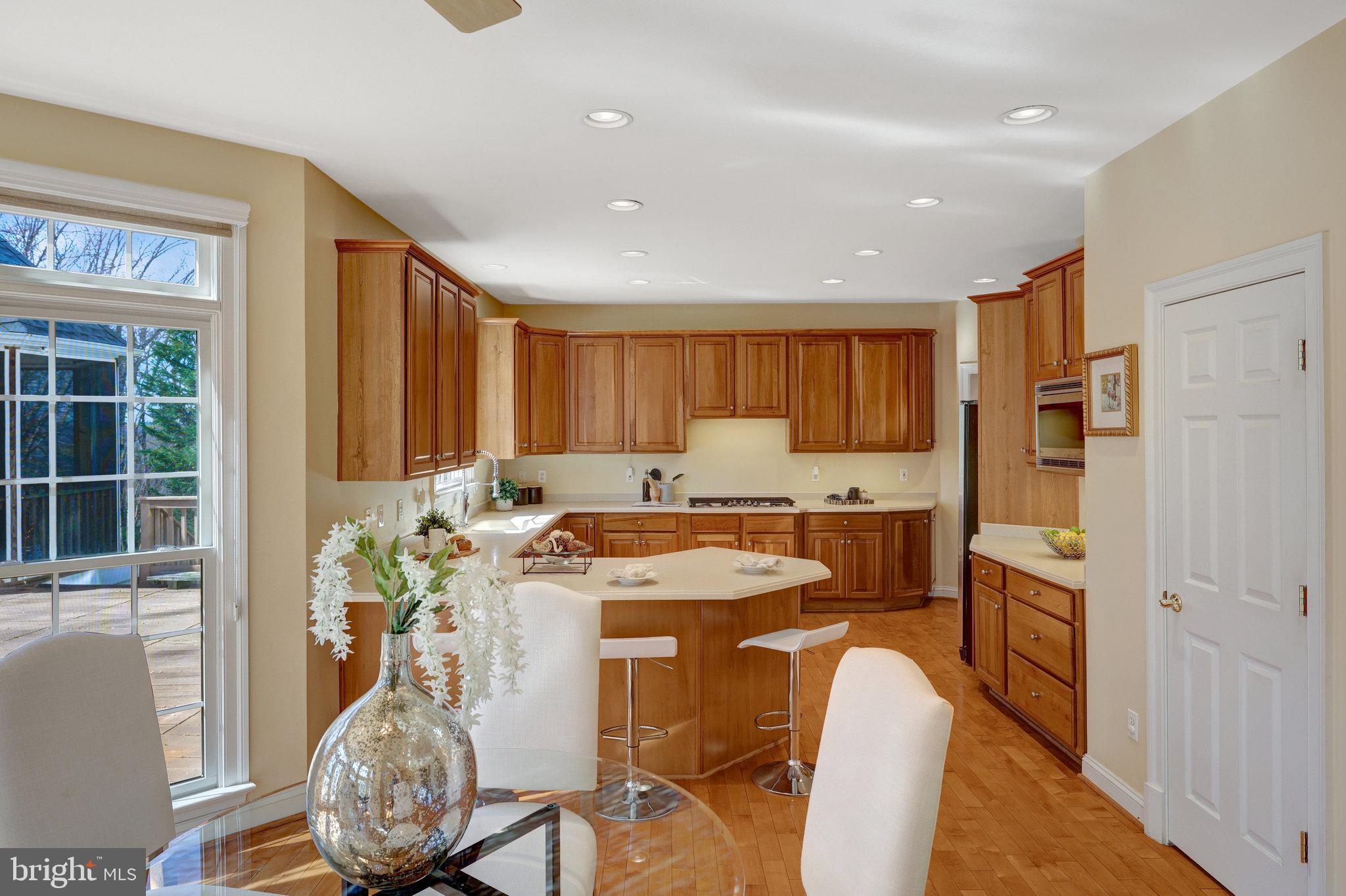 CEDAR CHASE - Residential