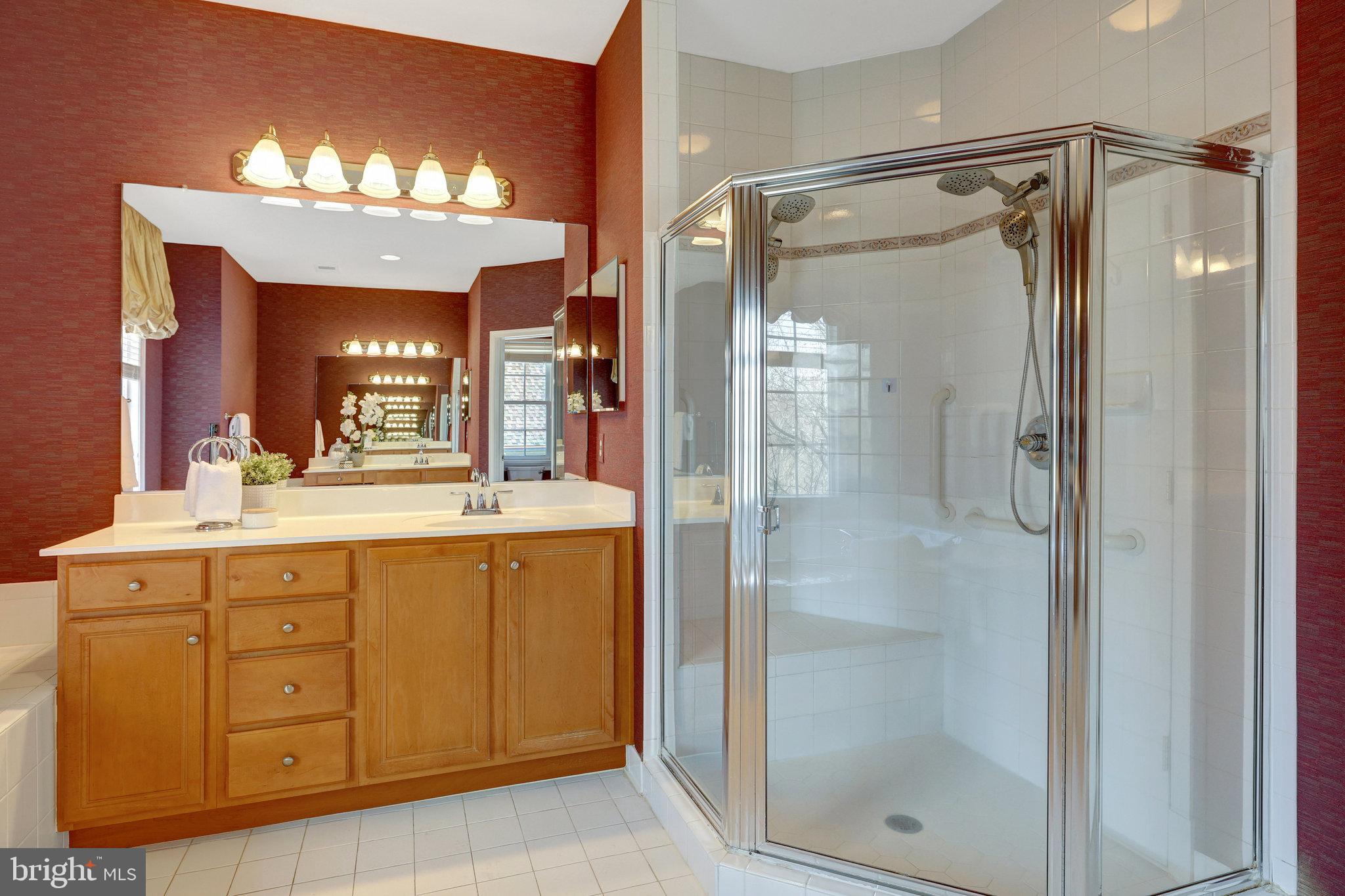 CEDAR CHASE - Residential