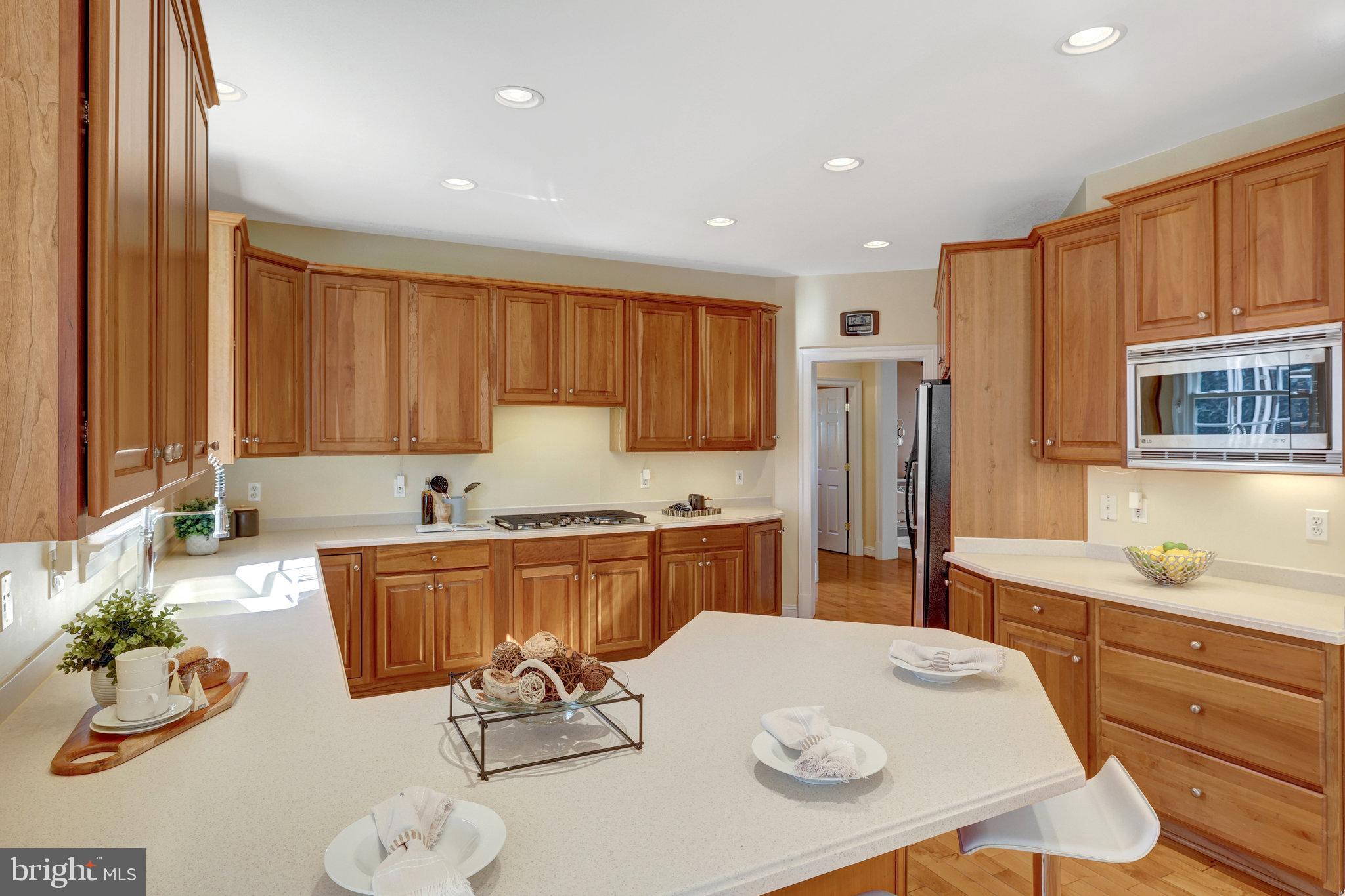 CEDAR CHASE - Residential