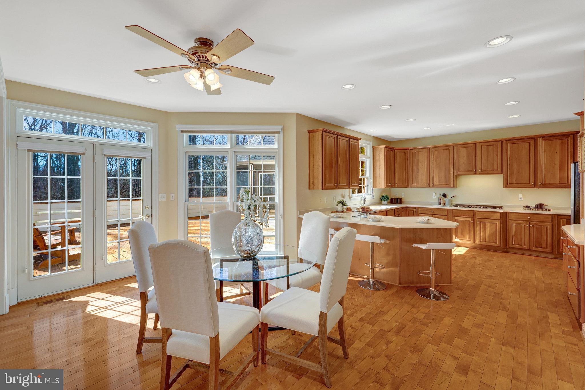 CEDAR CHASE - Residential