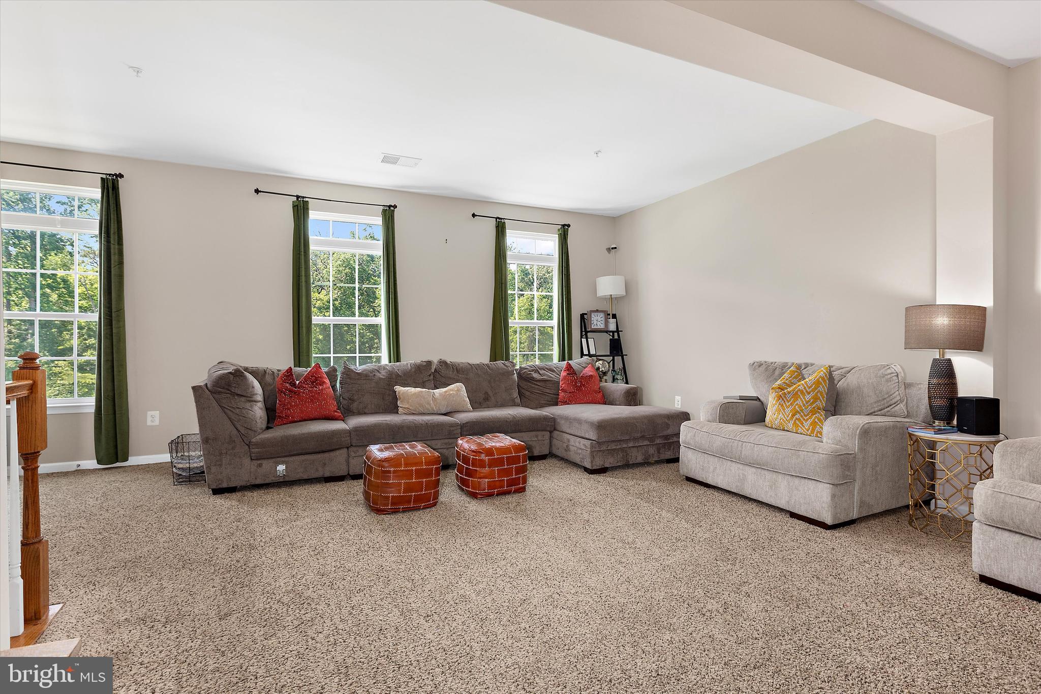 TOWN CENTER COMMONS - Residential
