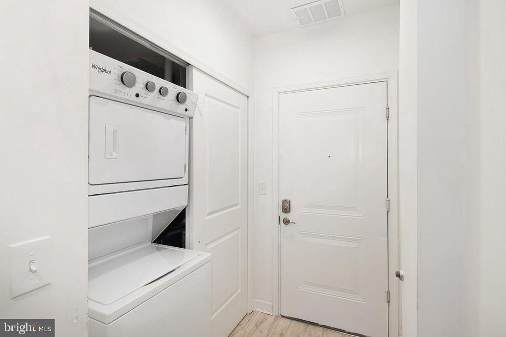 NORTHERN LIBERTIES - Commercial Sale